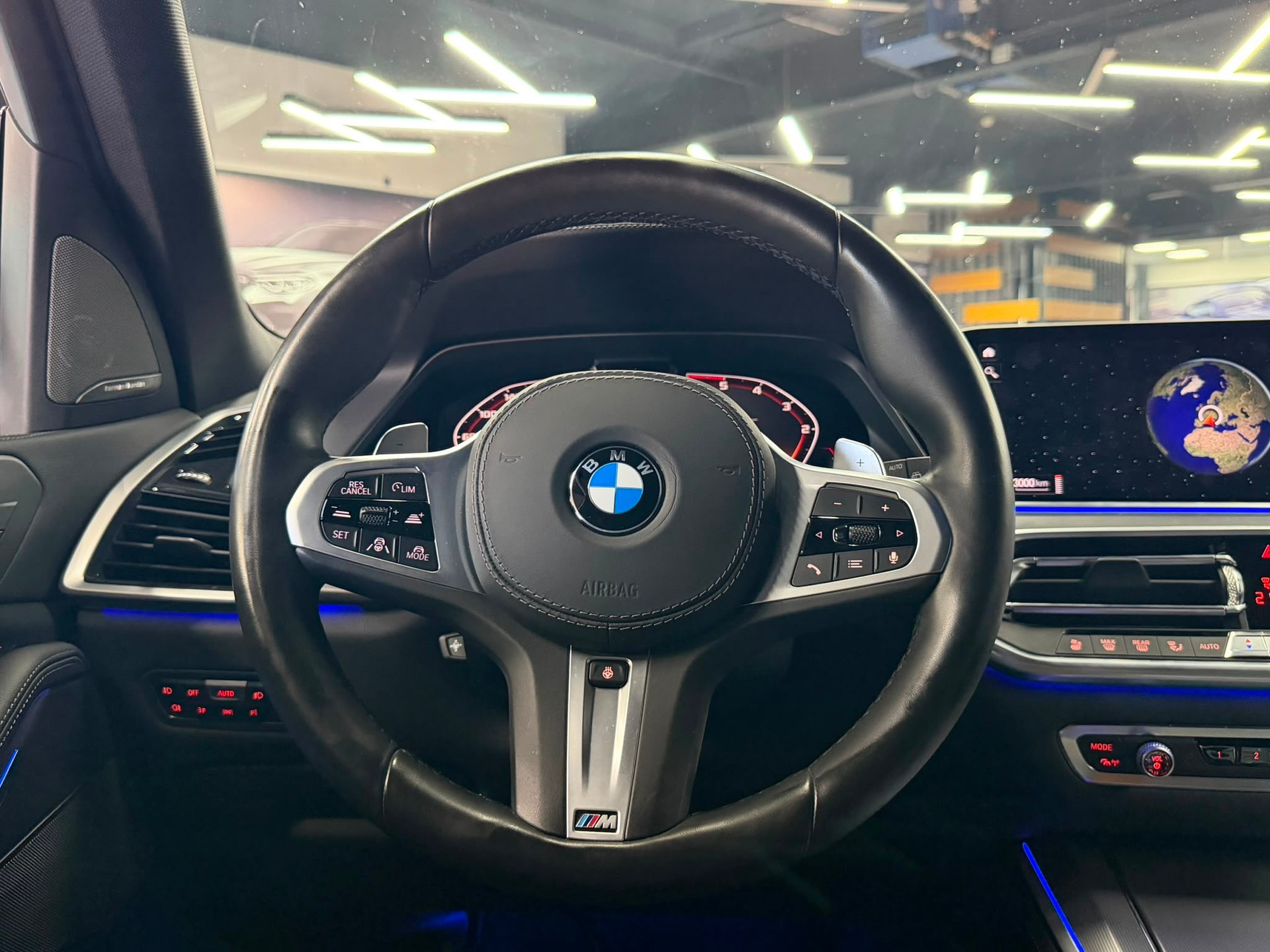 BMW X5 xDrive M50d Steptronic-image-9