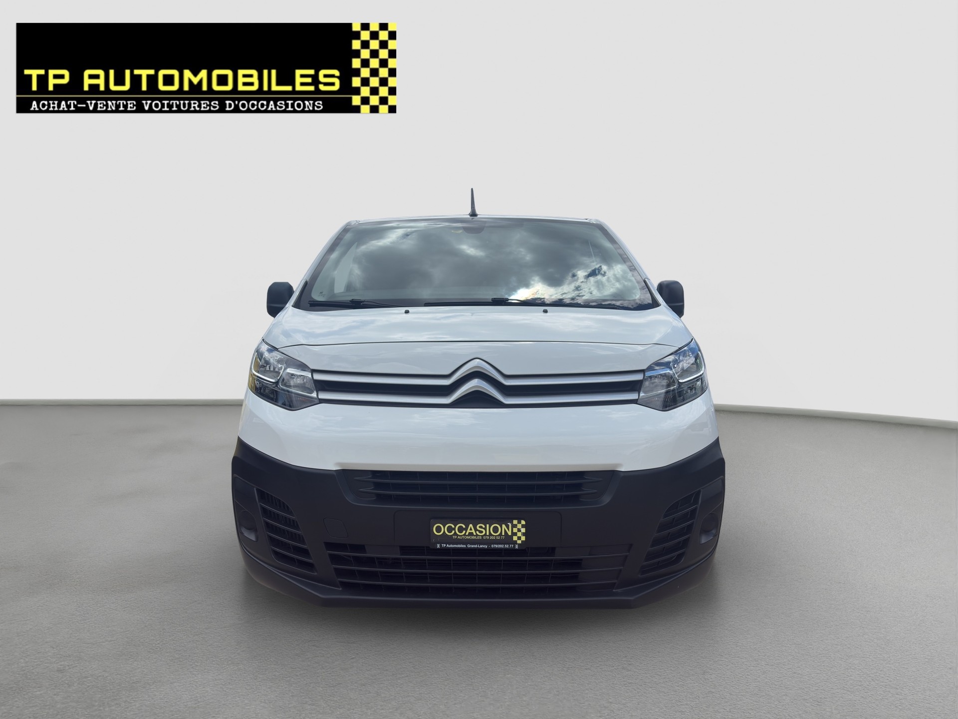 CITROEN Jumpy 2.0 BlueHDi 120 XS Komfort-image-1