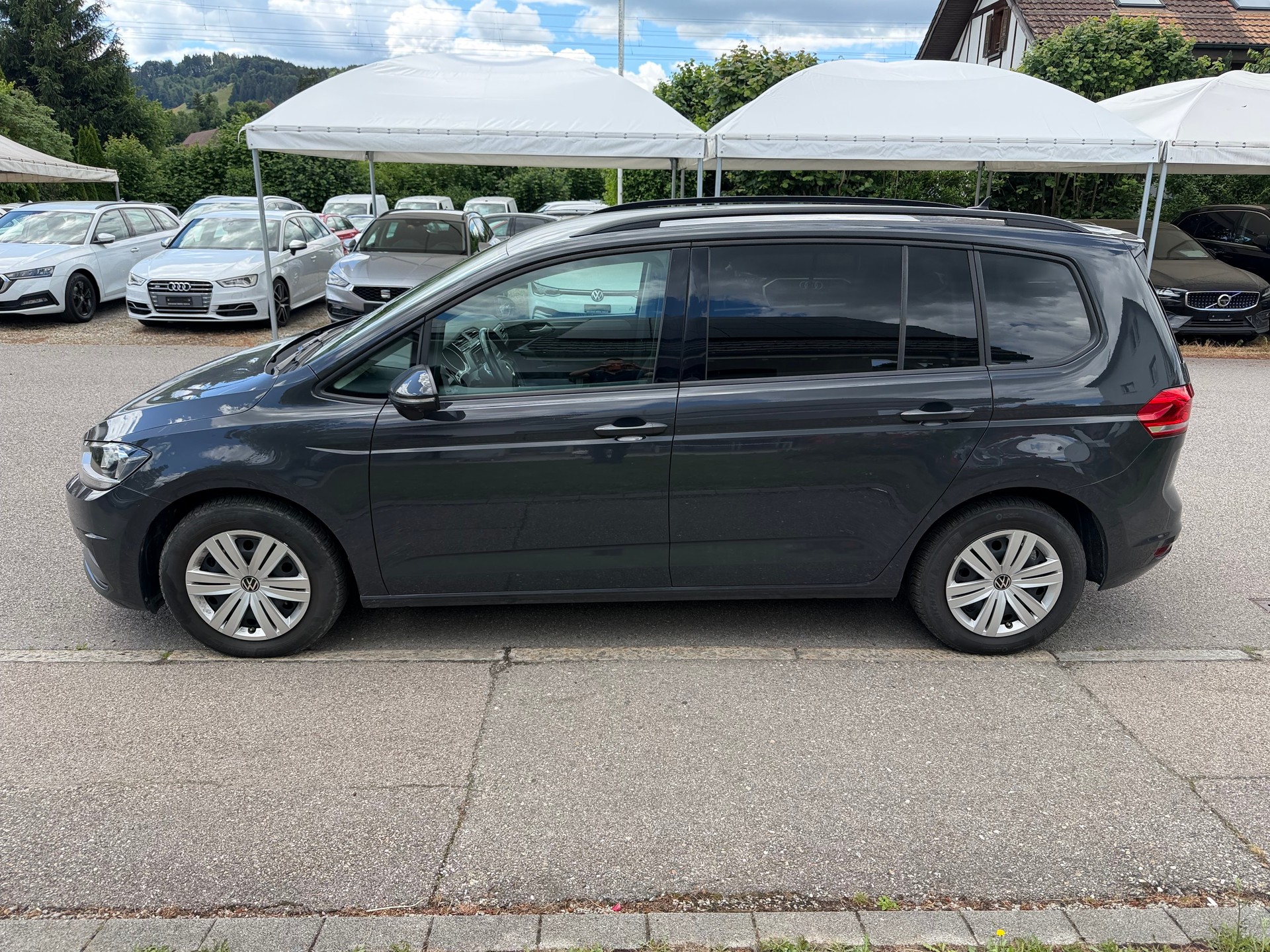 VW Touran 2.0 TDI BlueMotion Technology Comfortline-image-4