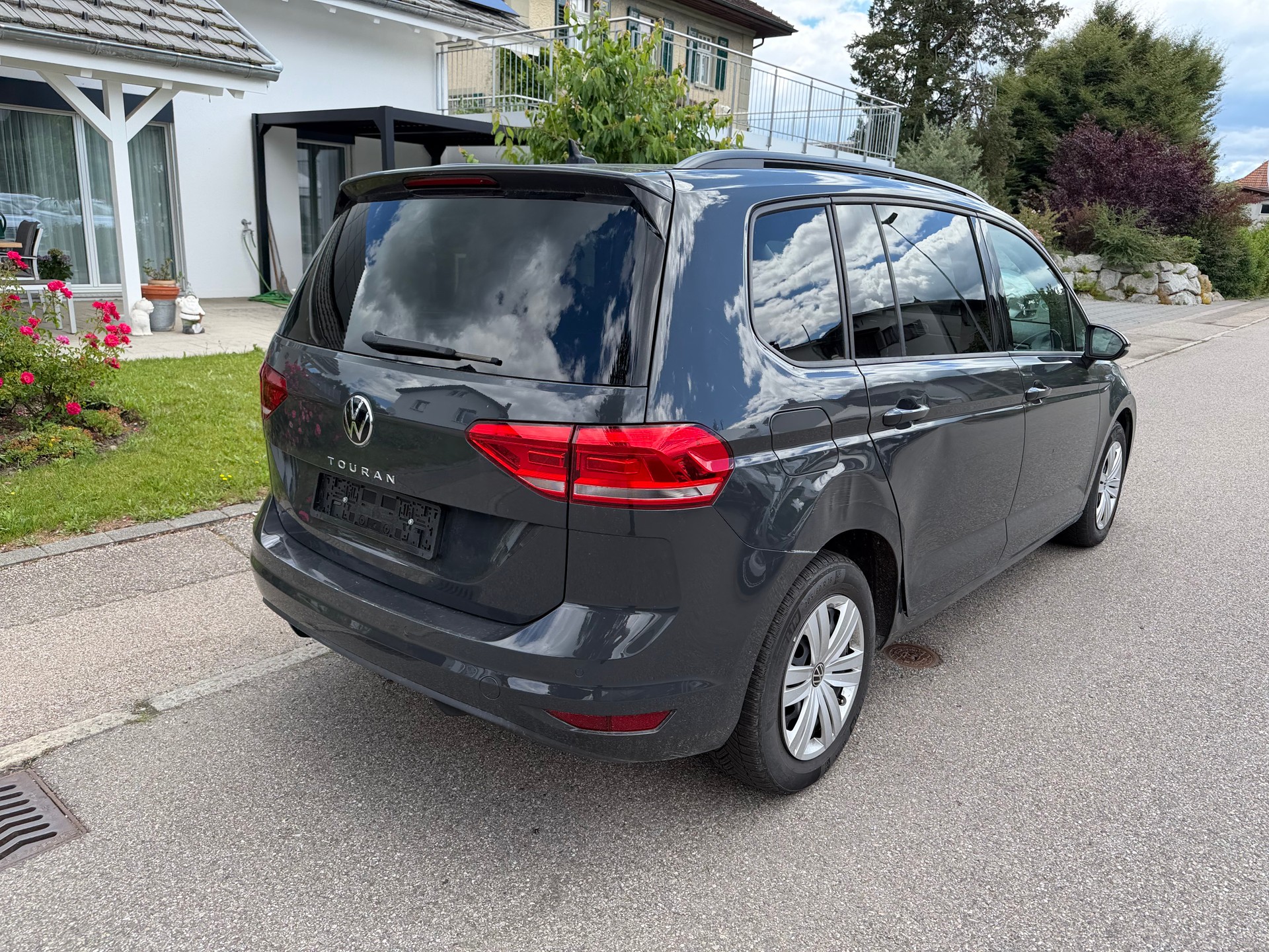 VW Touran 2.0 TDI BlueMotion Technology Comfortline-image-5