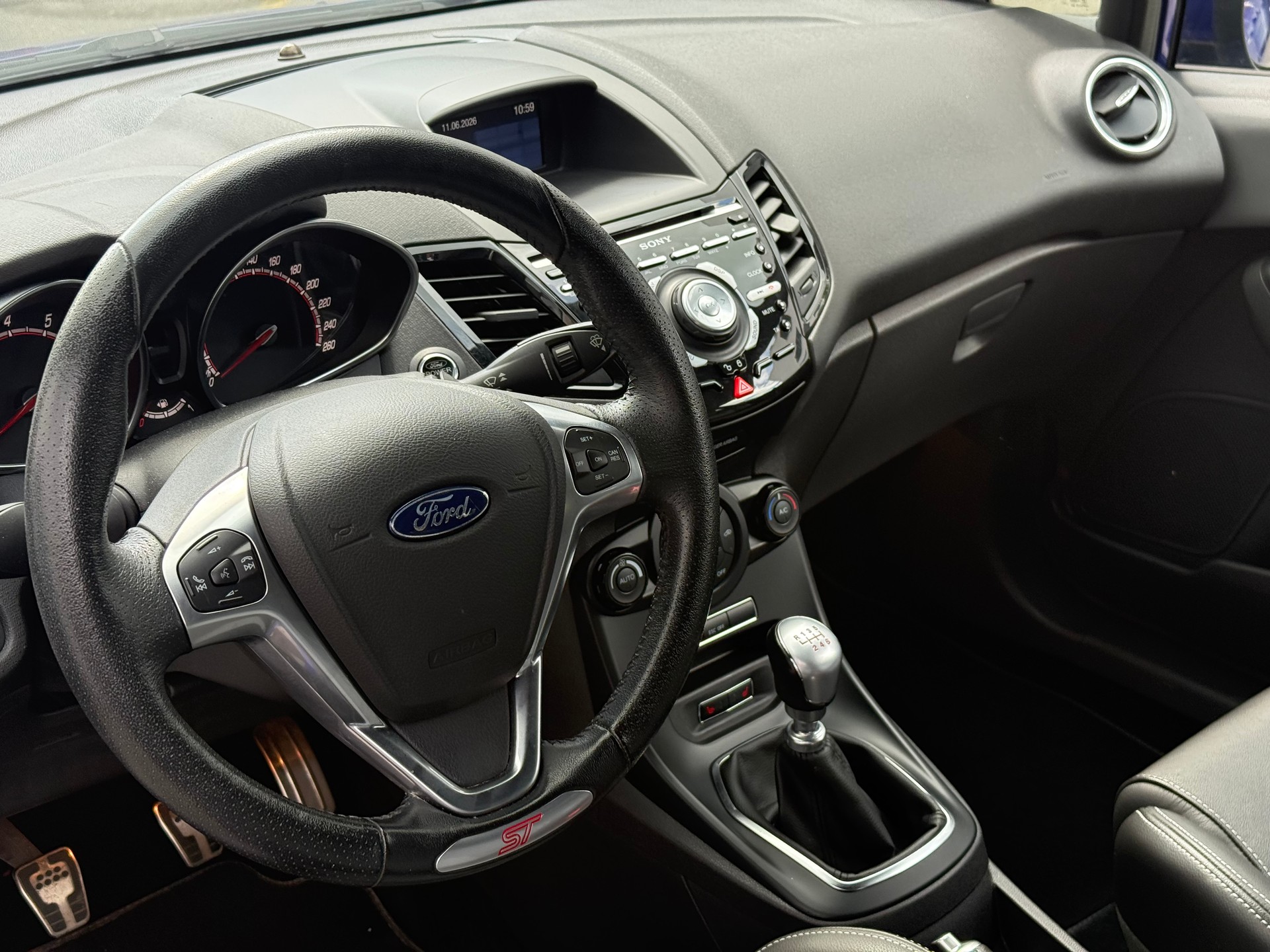 FORD Fiesta 1.6 SCTi ST-image-8