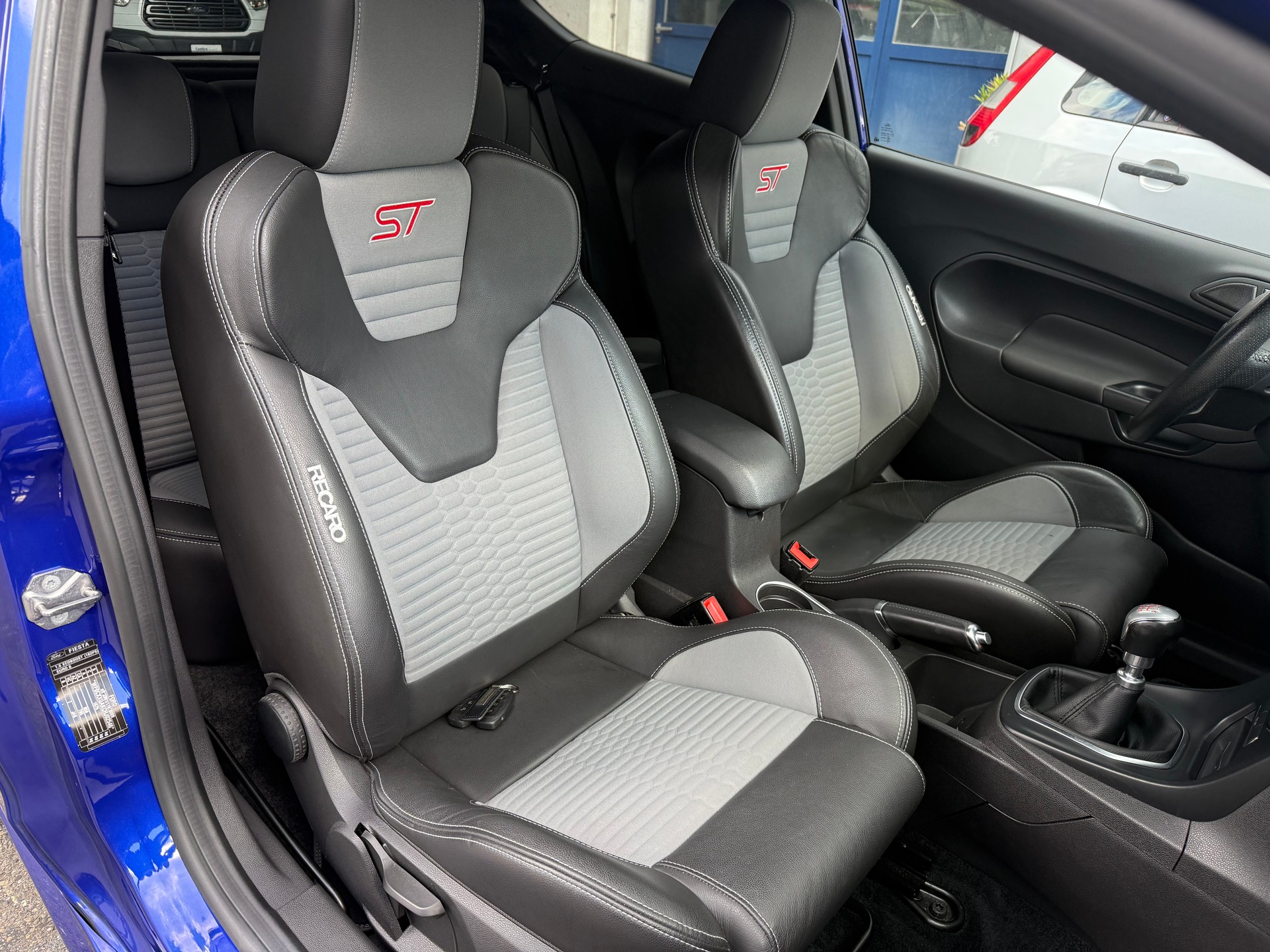 FORD Fiesta 1.6 SCTi ST-image-14