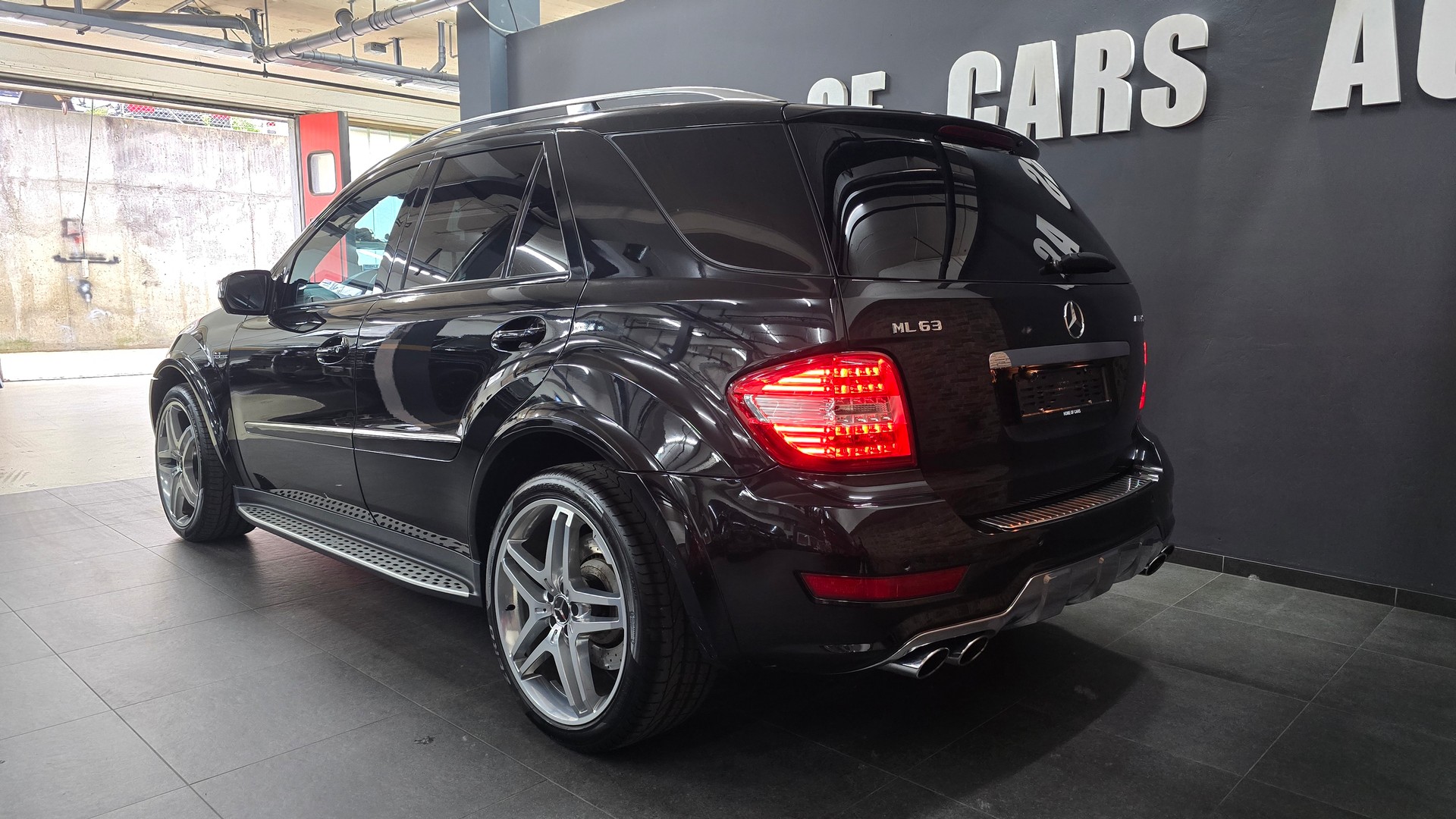 MERCEDES-BENZ ML 63 AMG 4Matic 7G-Tronic-image-6
