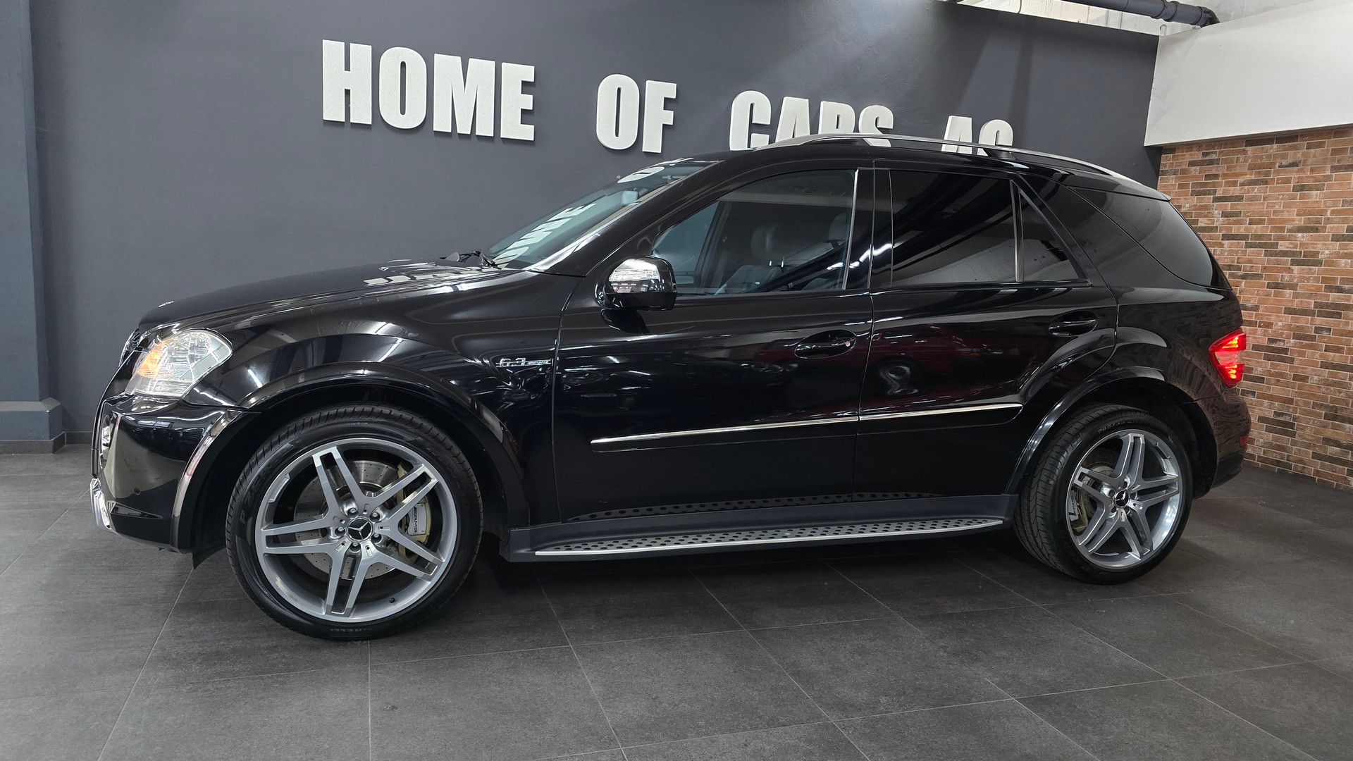 MERCEDES-BENZ ML 63 AMG 4Matic 7G-Tronic-image-3