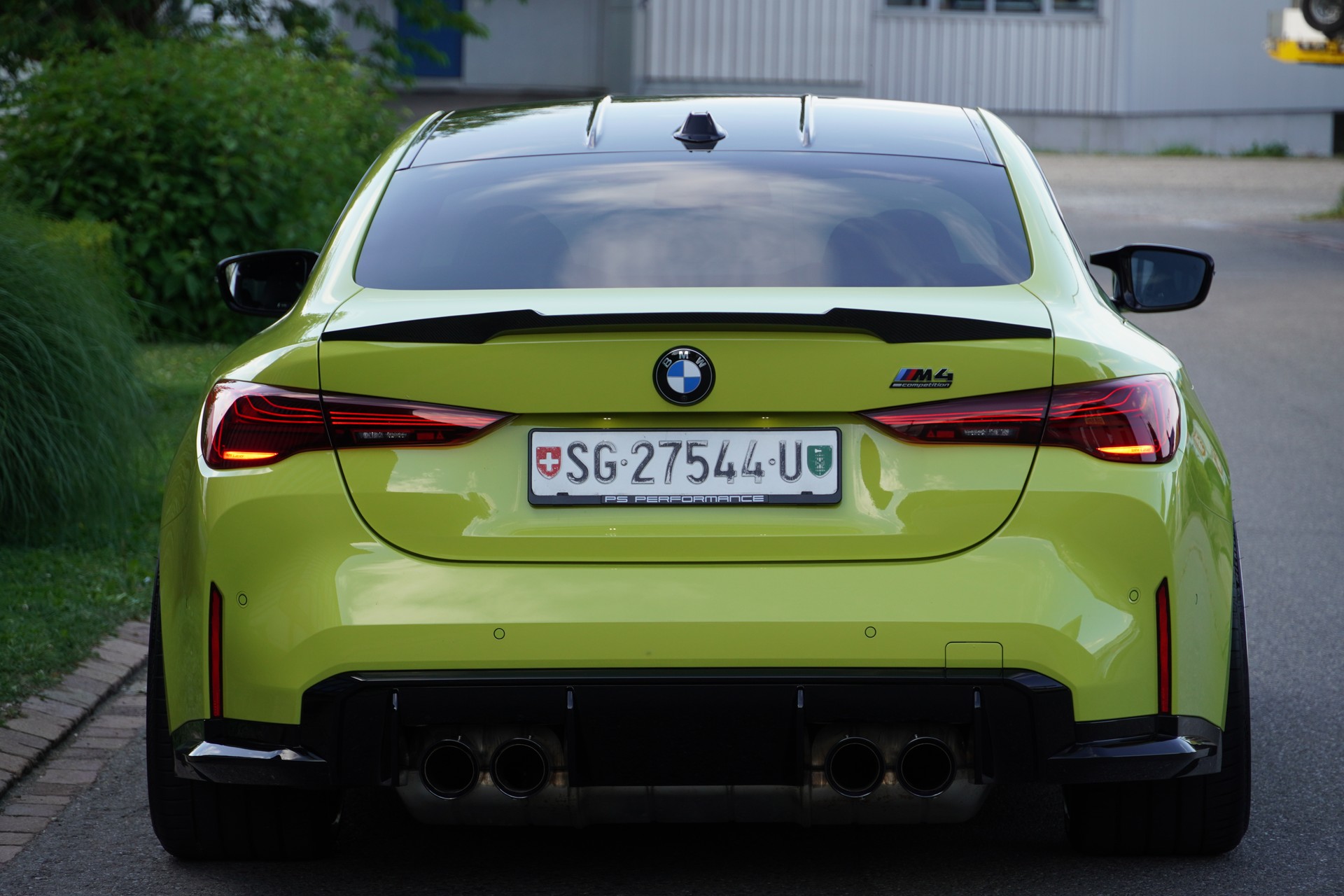 BMW M4 Coupé Competition M xDrive-image-5