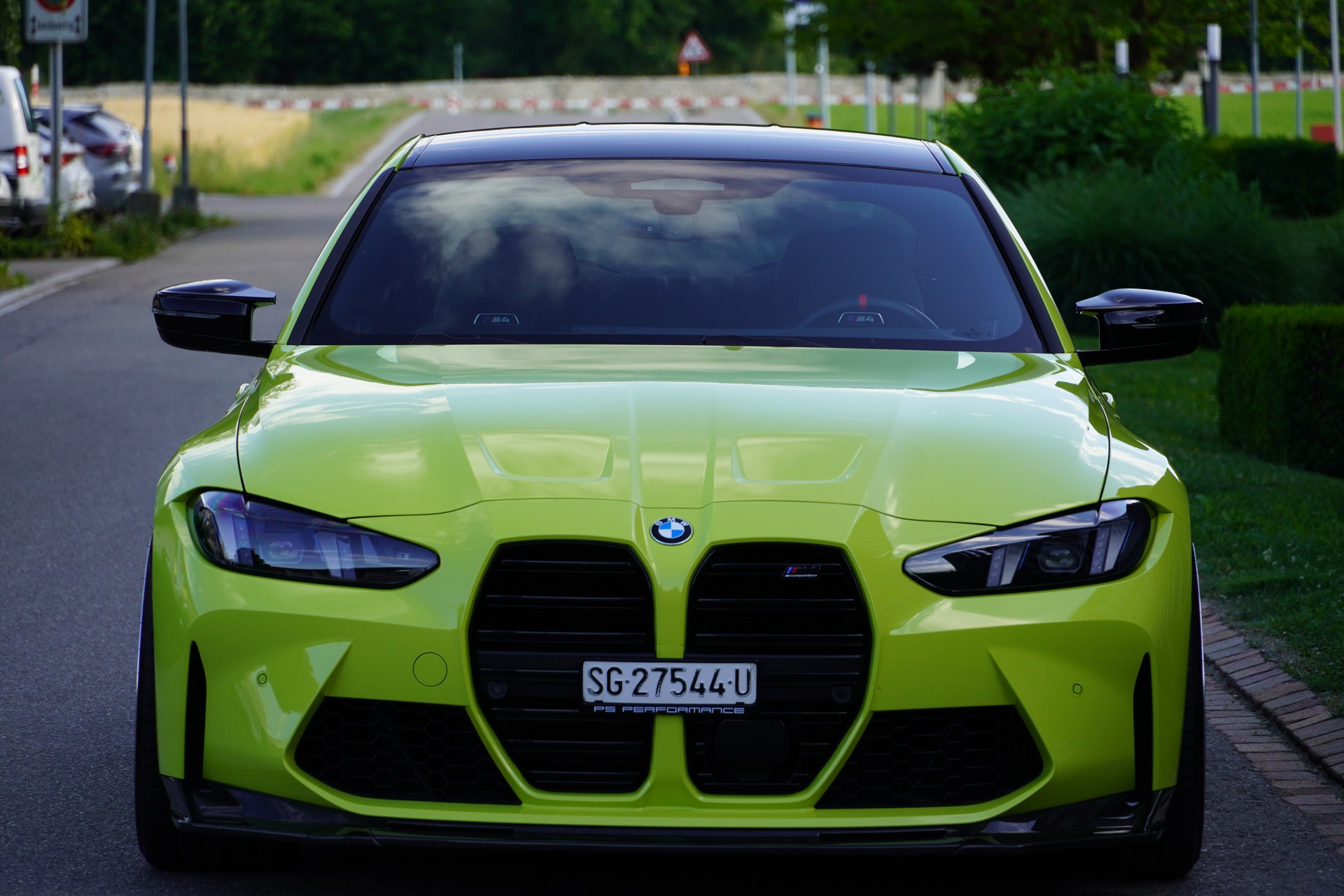 BMW M4 Coupé Competition M xDrive-image-2