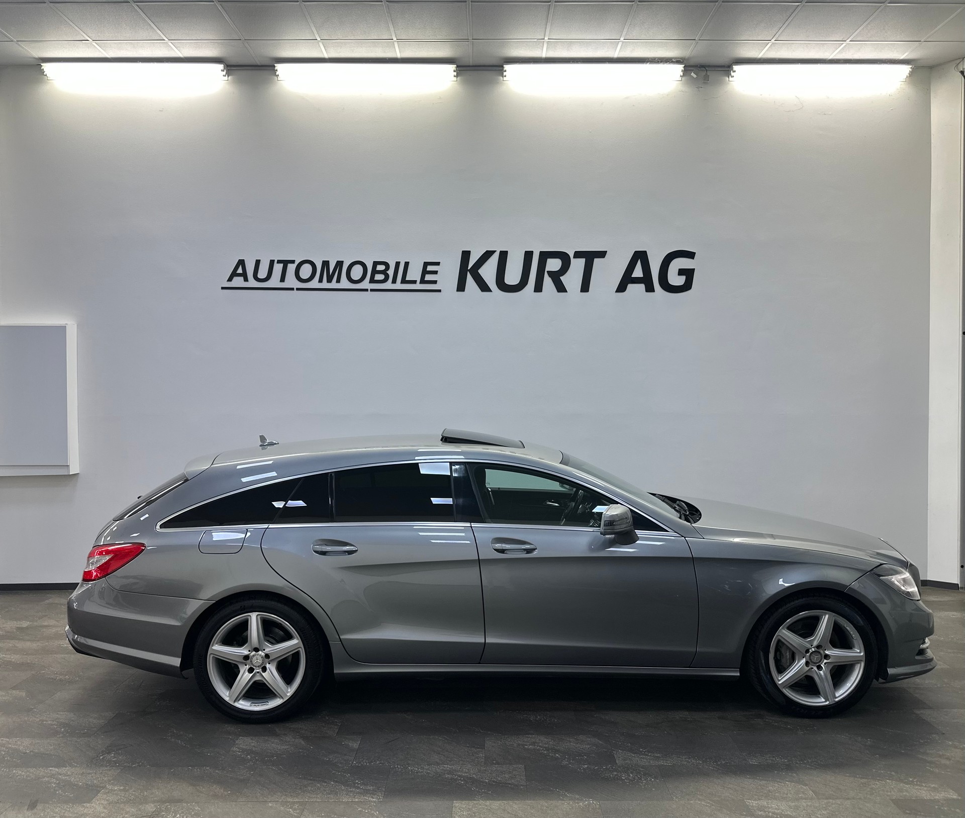 MERCEDES-BENZ CLS SB 350 CDI Executive 4Matic 7G-Tronic-image-6