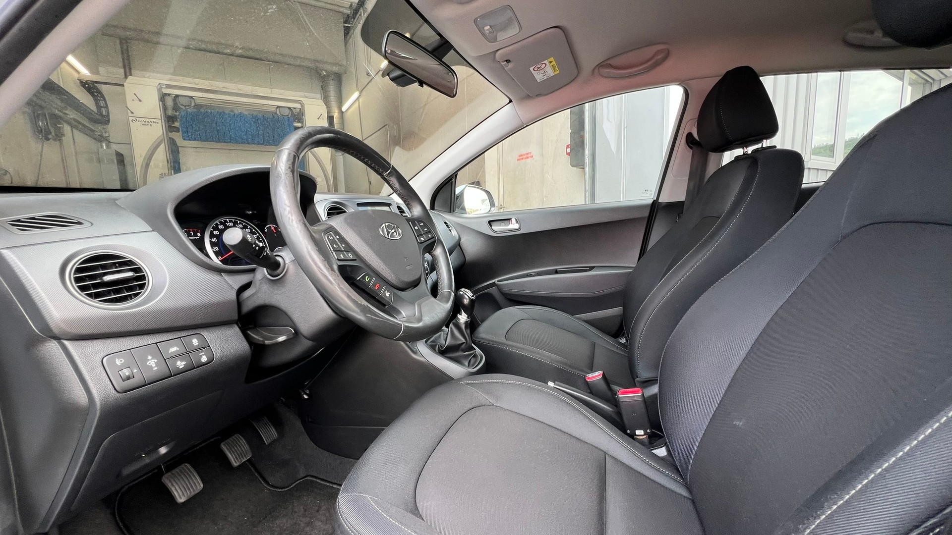 HYUNDAI i10 1.2 VERTEX l 87 PS-image-26