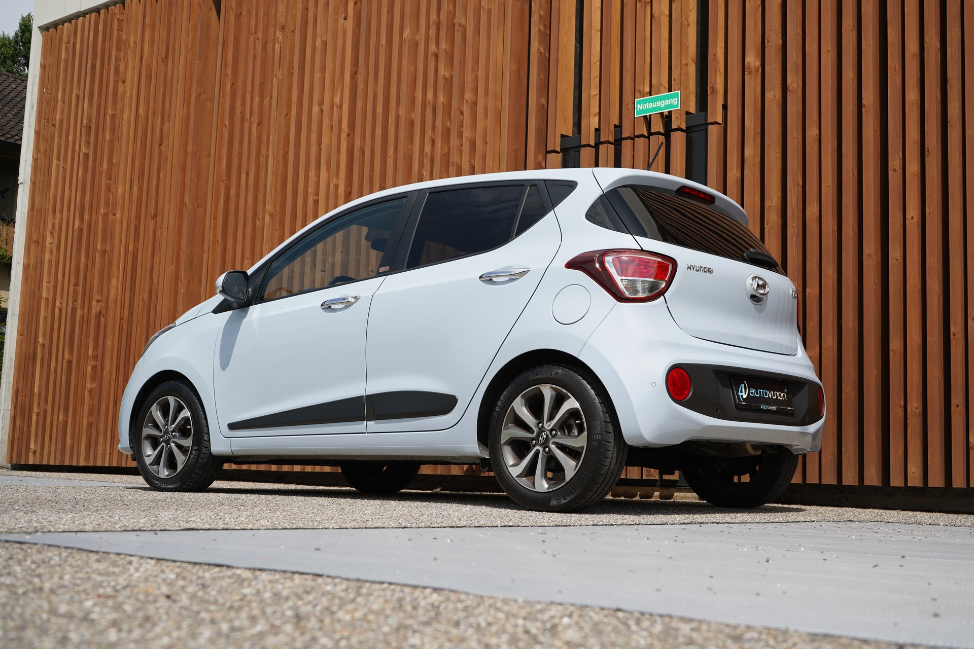 HYUNDAI i10 1.2 VERTEX l 87 PS-image-11