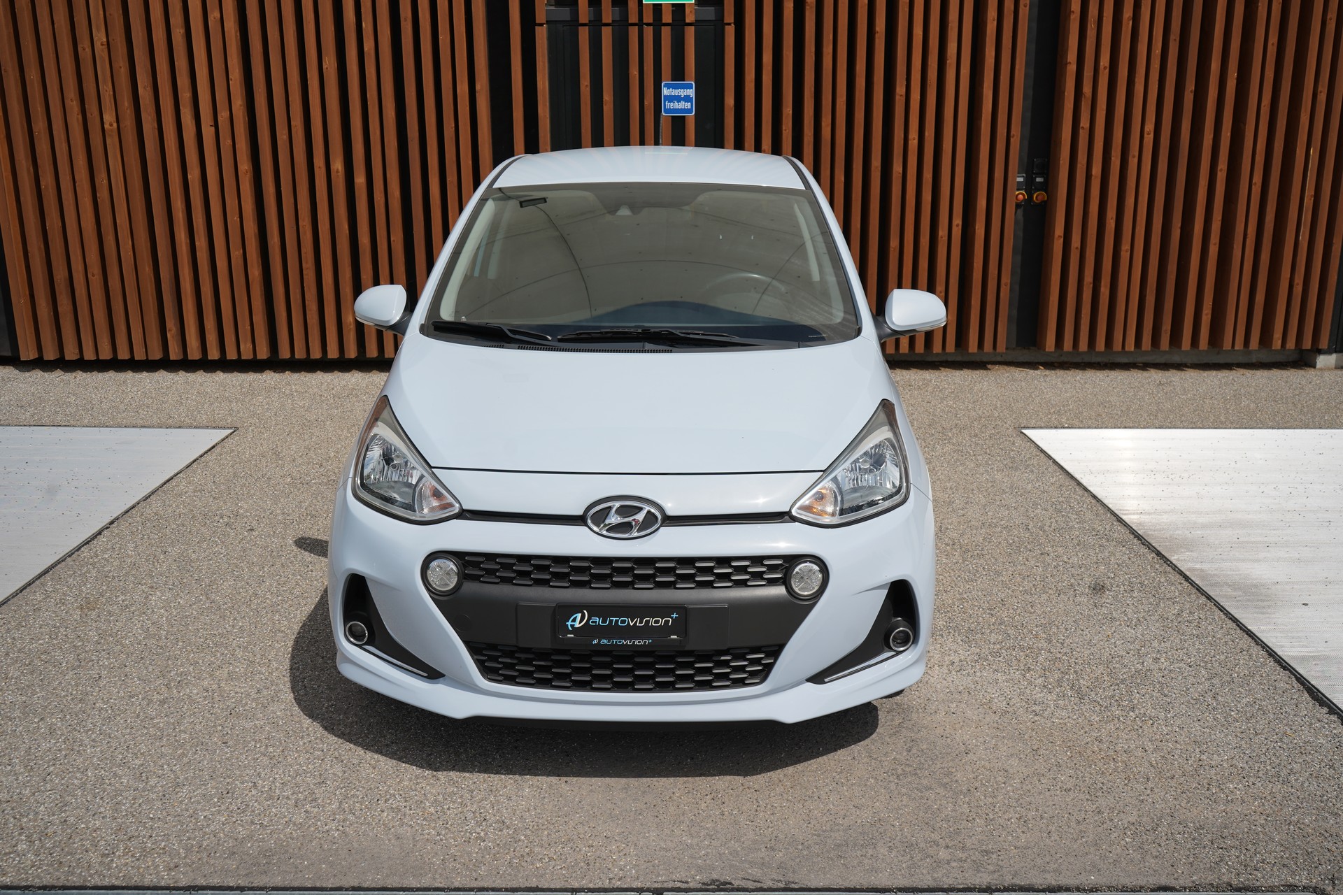 HYUNDAI i10 1.2 VERTEX l 87 PS-image-14