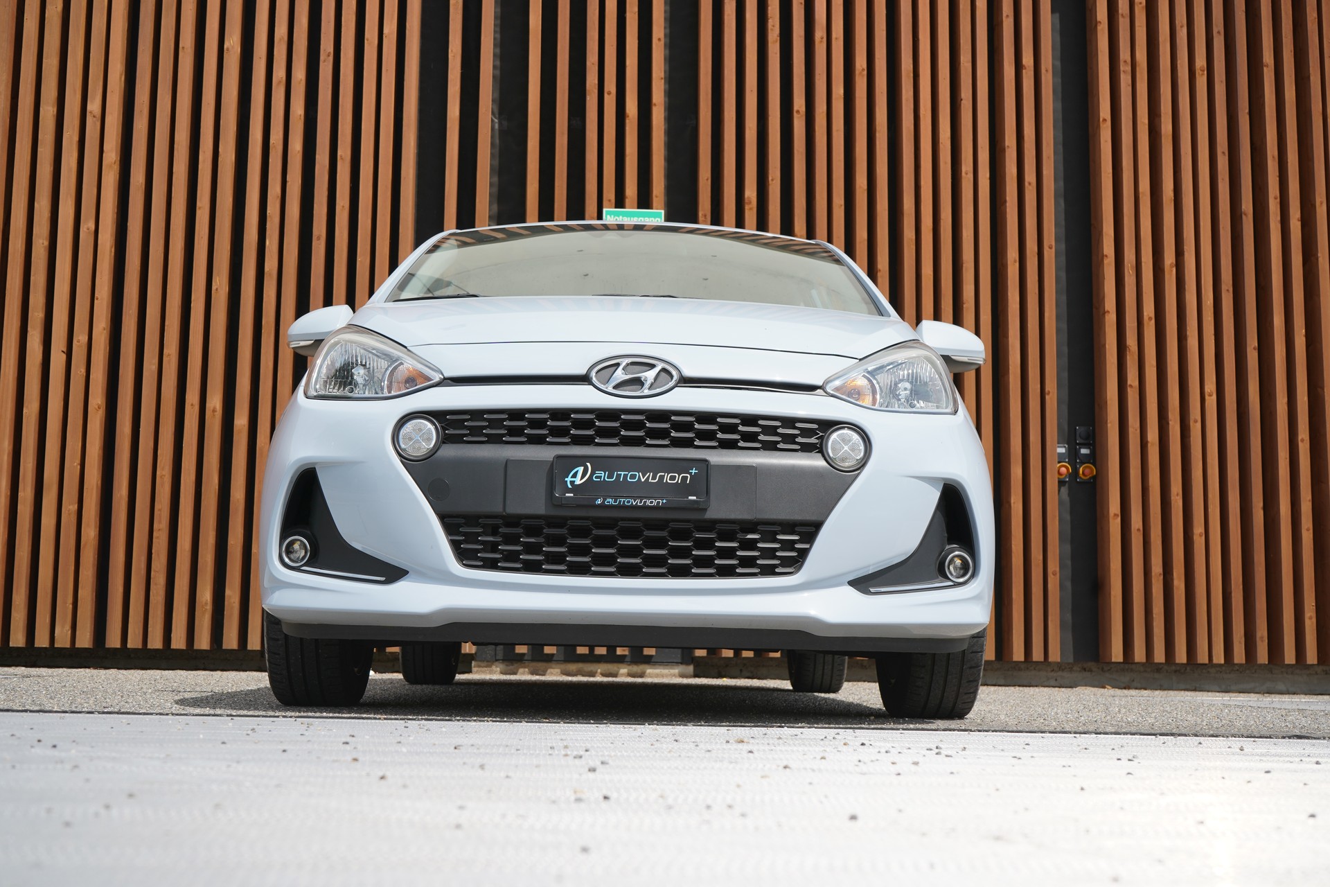 HYUNDAI i10 1.2 VERTEX l 87 PS-image-15