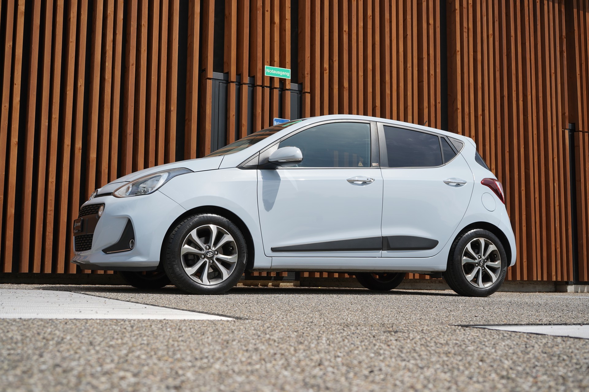 HYUNDAI i10 1.2 VERTEX l 87 PS-image-12