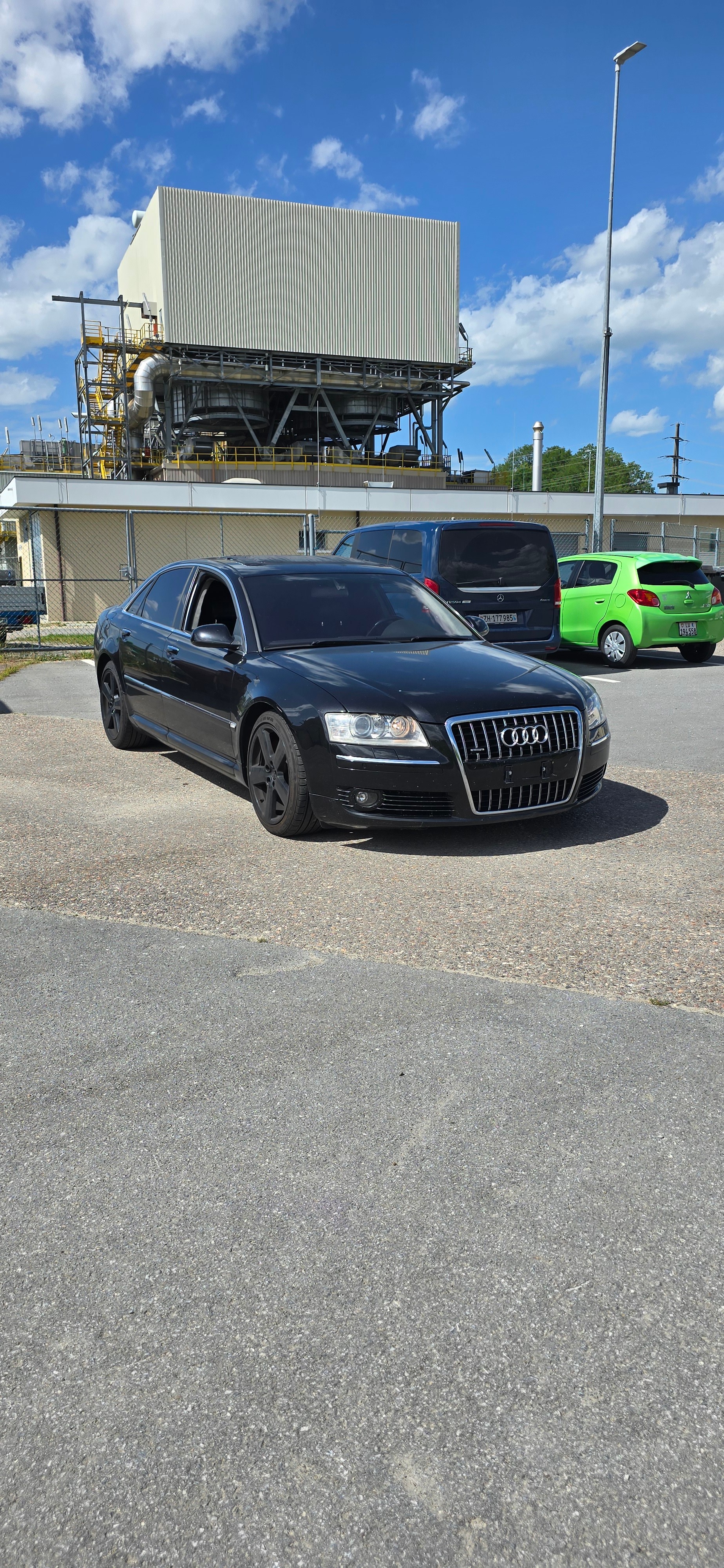 AUDI 4.2 V8 TDI DPF quattro-image-1