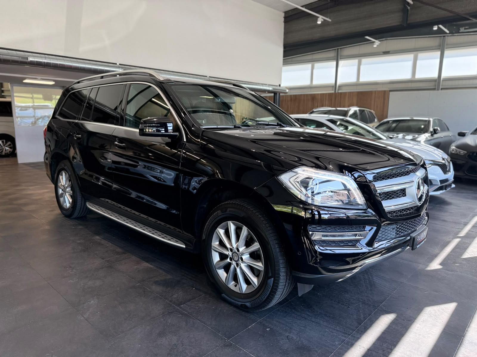 MERCEDES-BENZ GL 350 BlueTEC 4Matic 7G-TRONIC-image-5