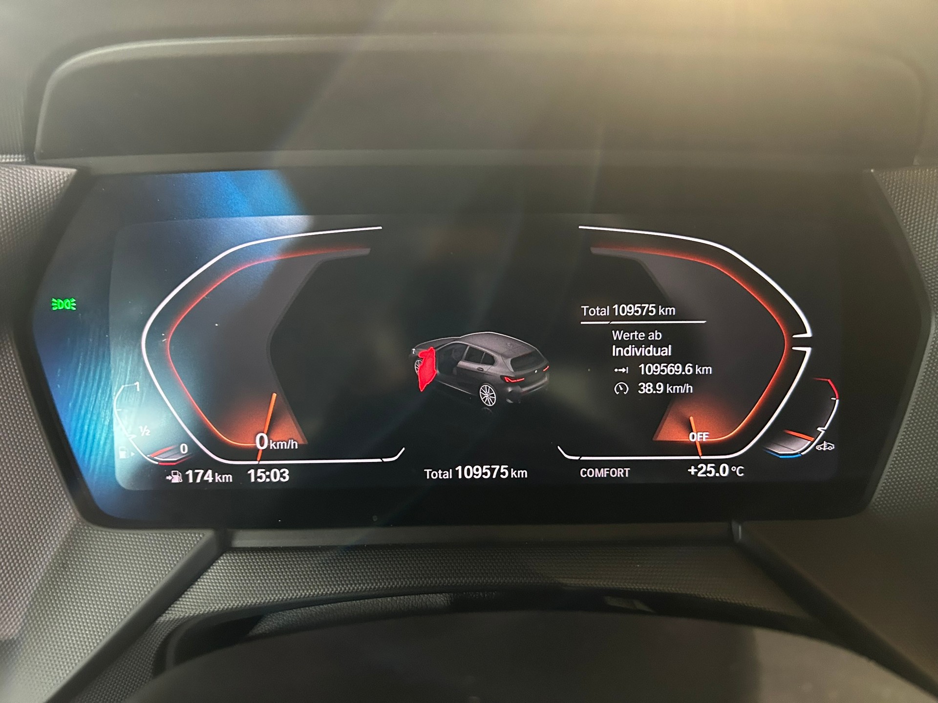 BMW 120i Pure M Sport Steptronic-image-21