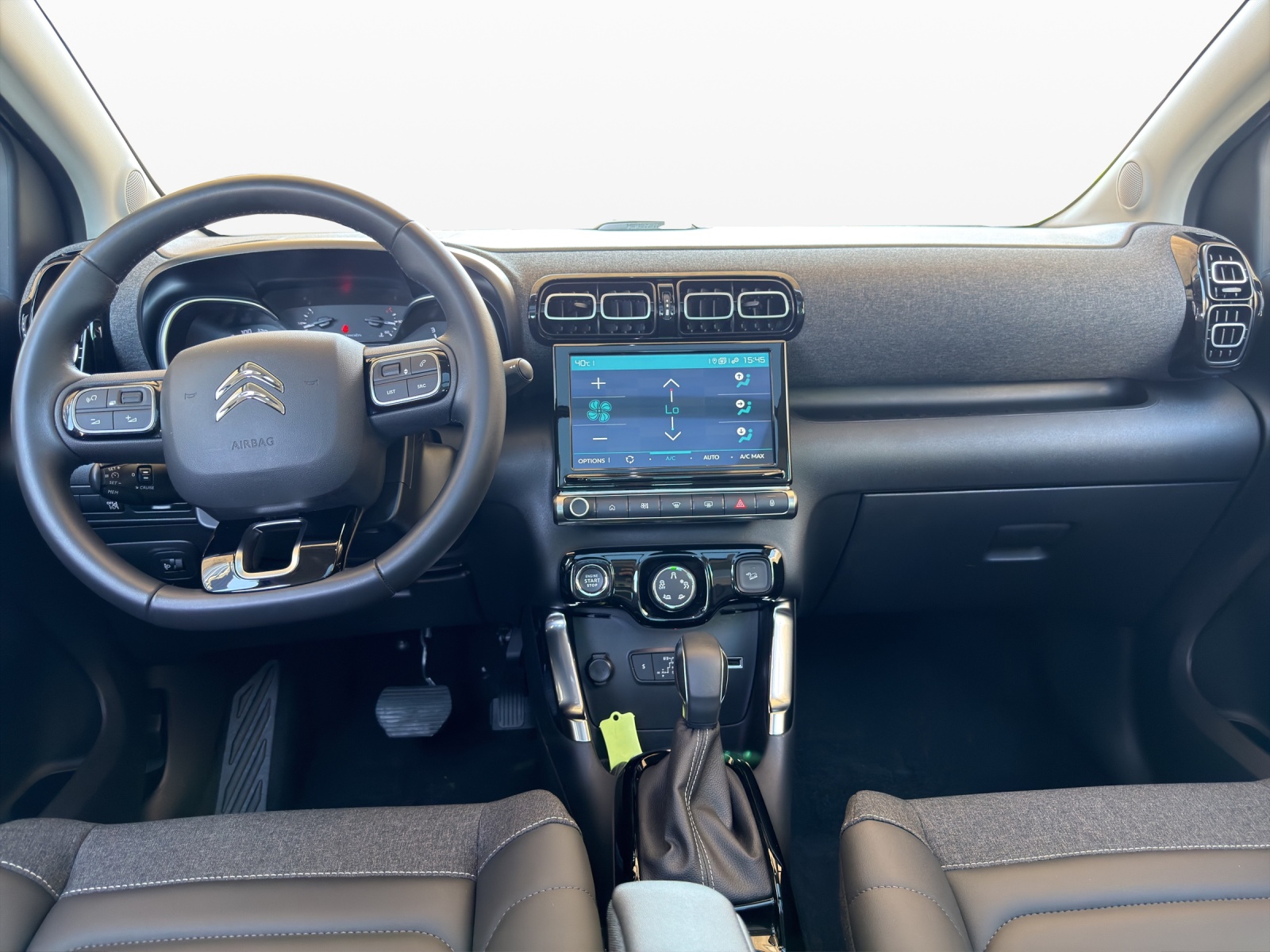 CITROEN C3 Aircross 1.2i PureTech Shine Pack EAT6-image-11
