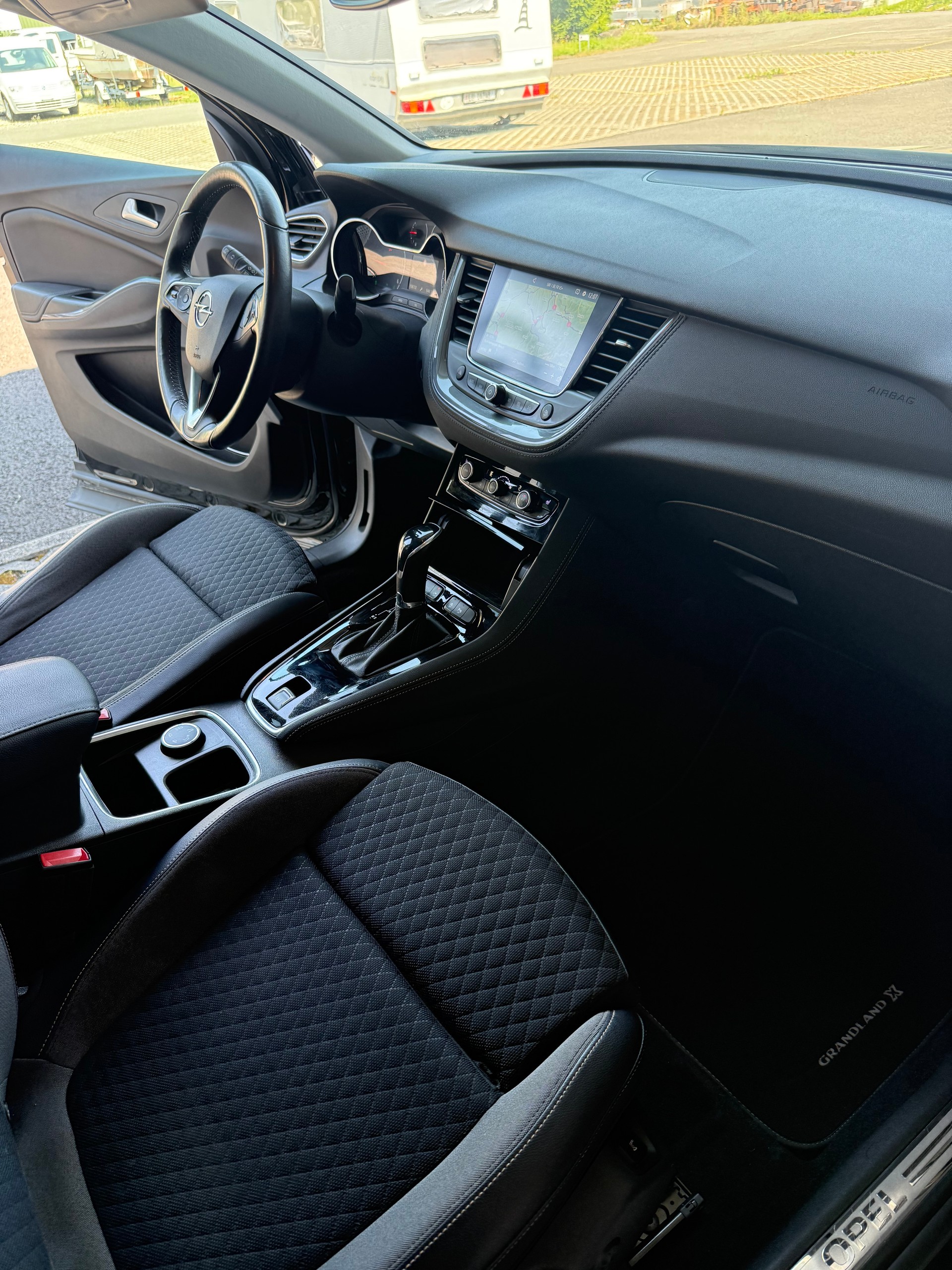 OPEL Grandland X 2.0CDTi Ultimate Automatik-image-12