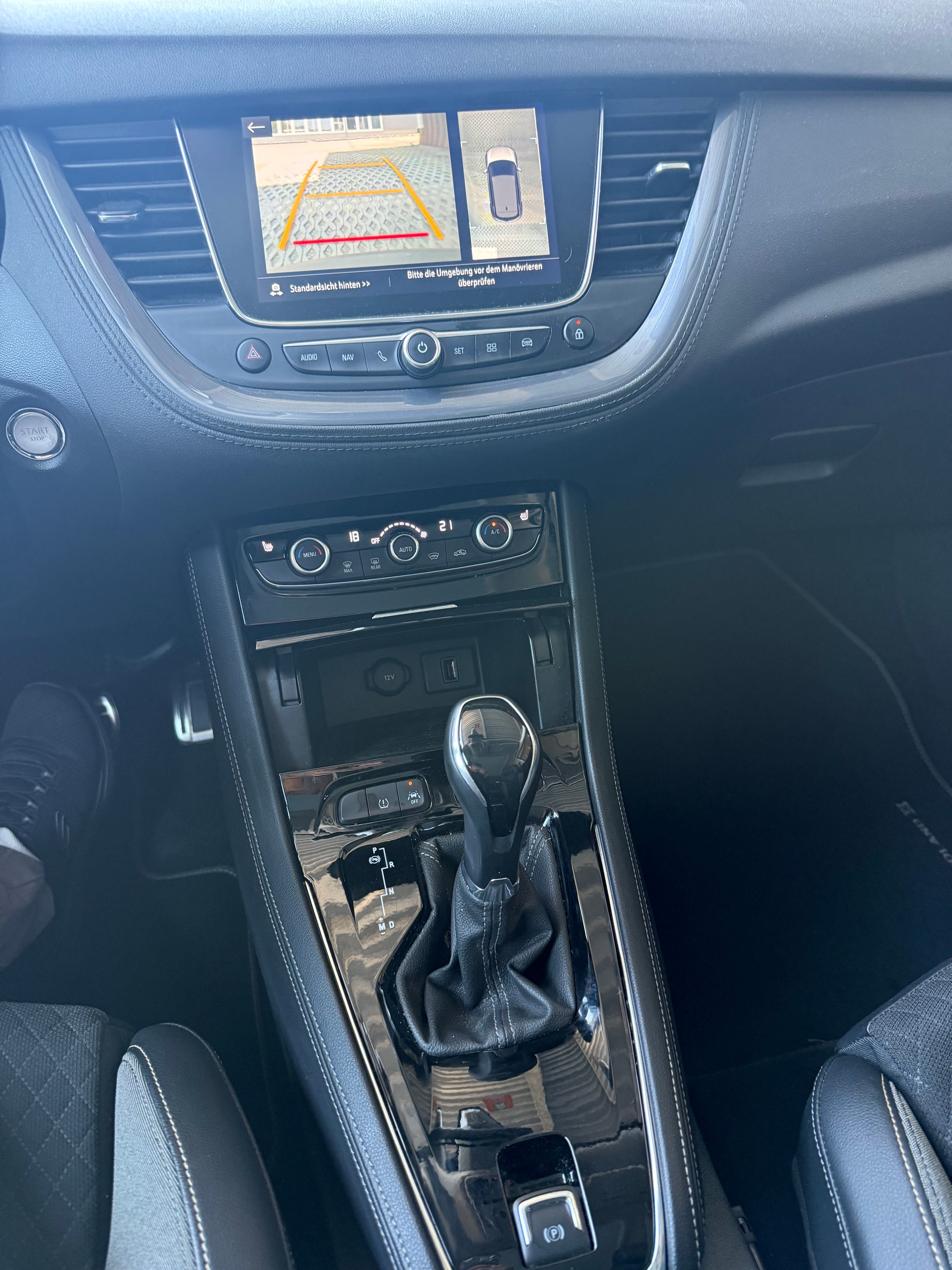 OPEL Grandland X 2.0CDTi Ultimate Automatik-image-9