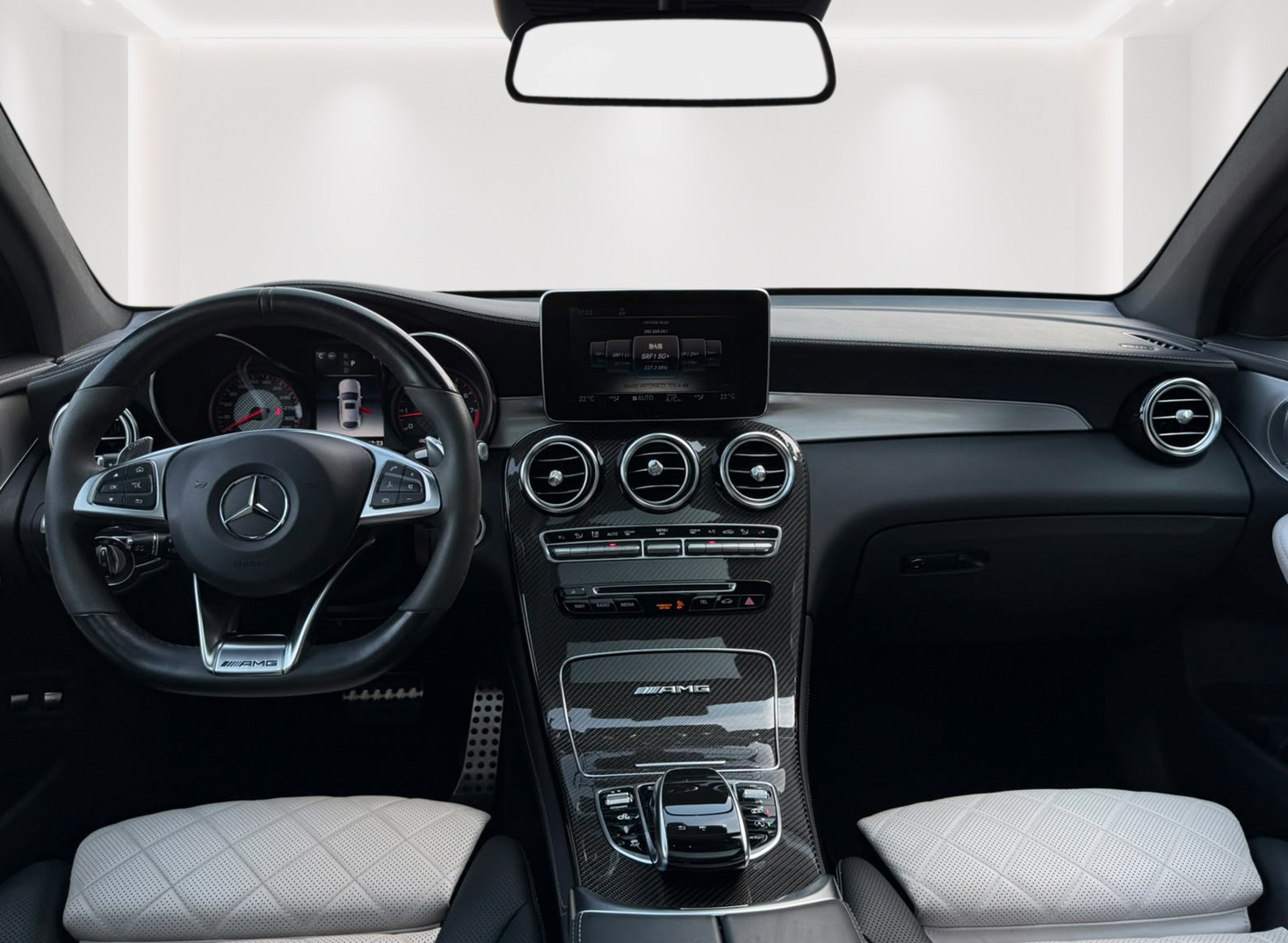 MERCEDES-BENZ GLC Coupé 63 S AMG 4Matic+ 9G-Tronic, CH-Auto inkl. Service & Garantie!-image-9