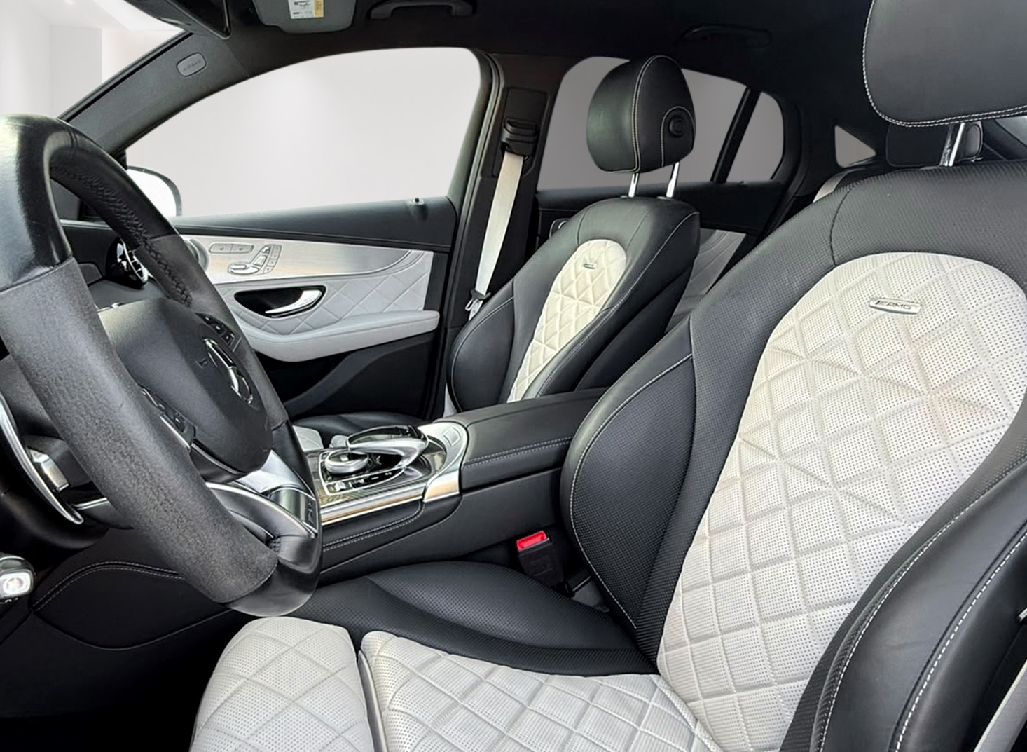 MERCEDES-BENZ GLC Coupé 63 S AMG 4Matic+ 9G-Tronic, CH-Auto inkl. Service & Garantie!-image-11
