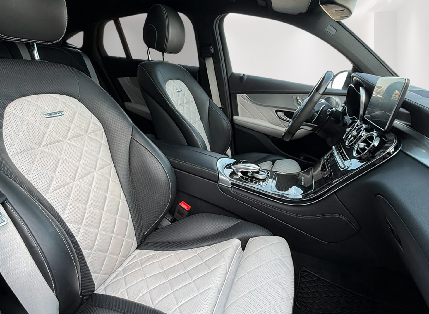 MERCEDES-BENZ GLC Coupé 63 S AMG 4Matic+ 9G-Tronic, CH-Auto inkl. Service & Garantie!-image-15