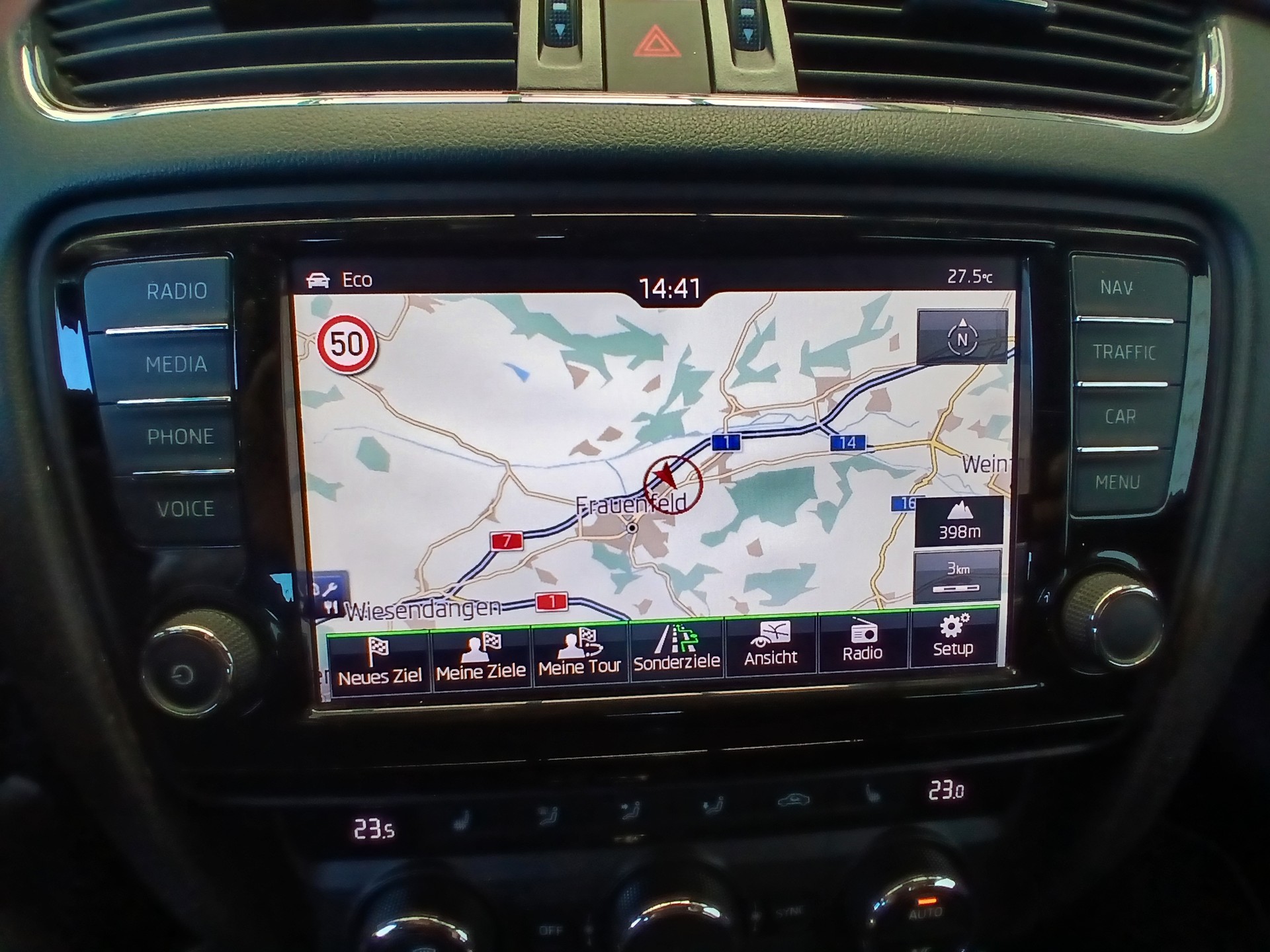 SKODA Octavia Combi 2.0 TDI RS DSG-image-10