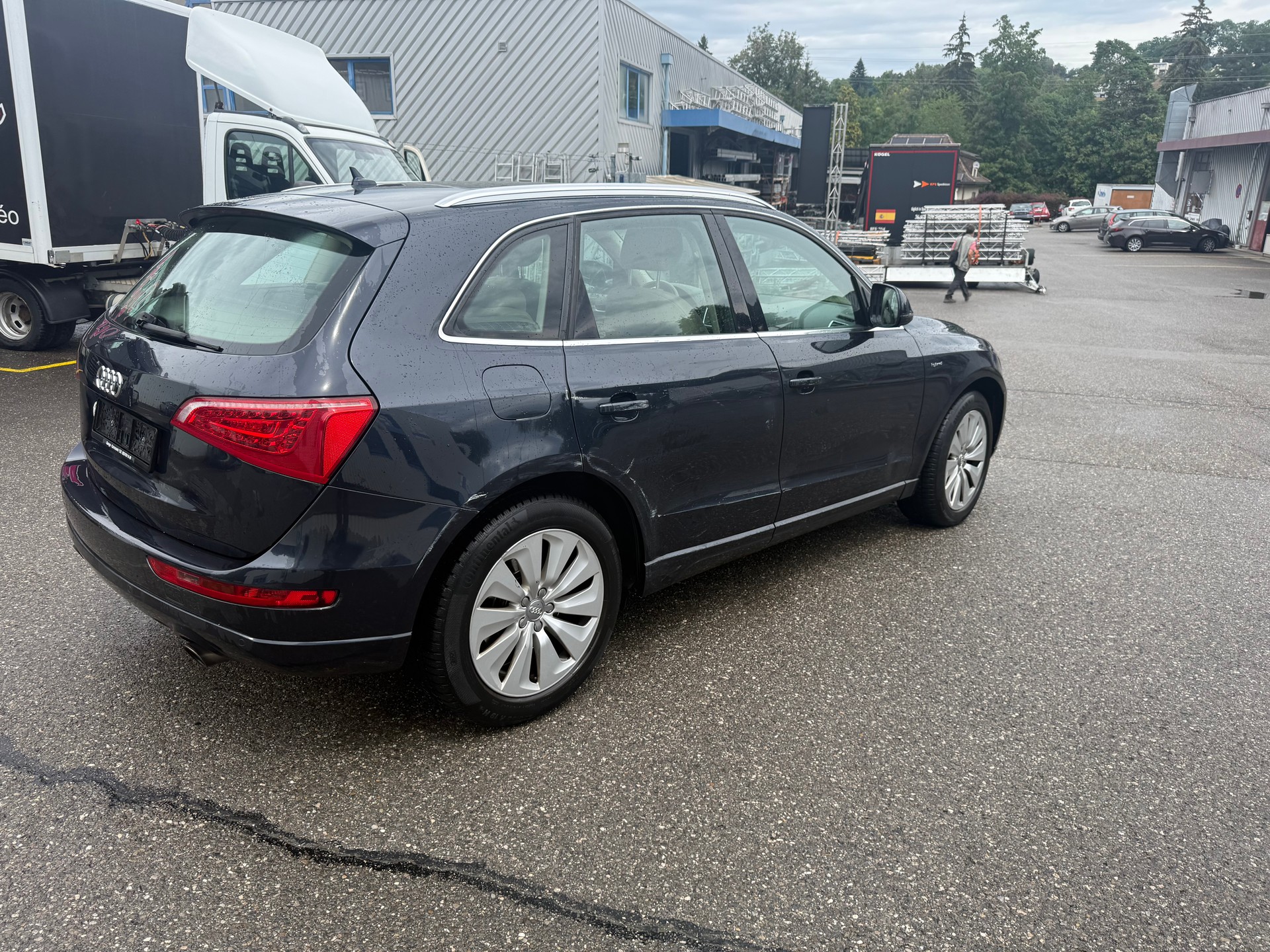 AUDI Q5 2.0 TFSI hybrid quattro tiptronic-image-3