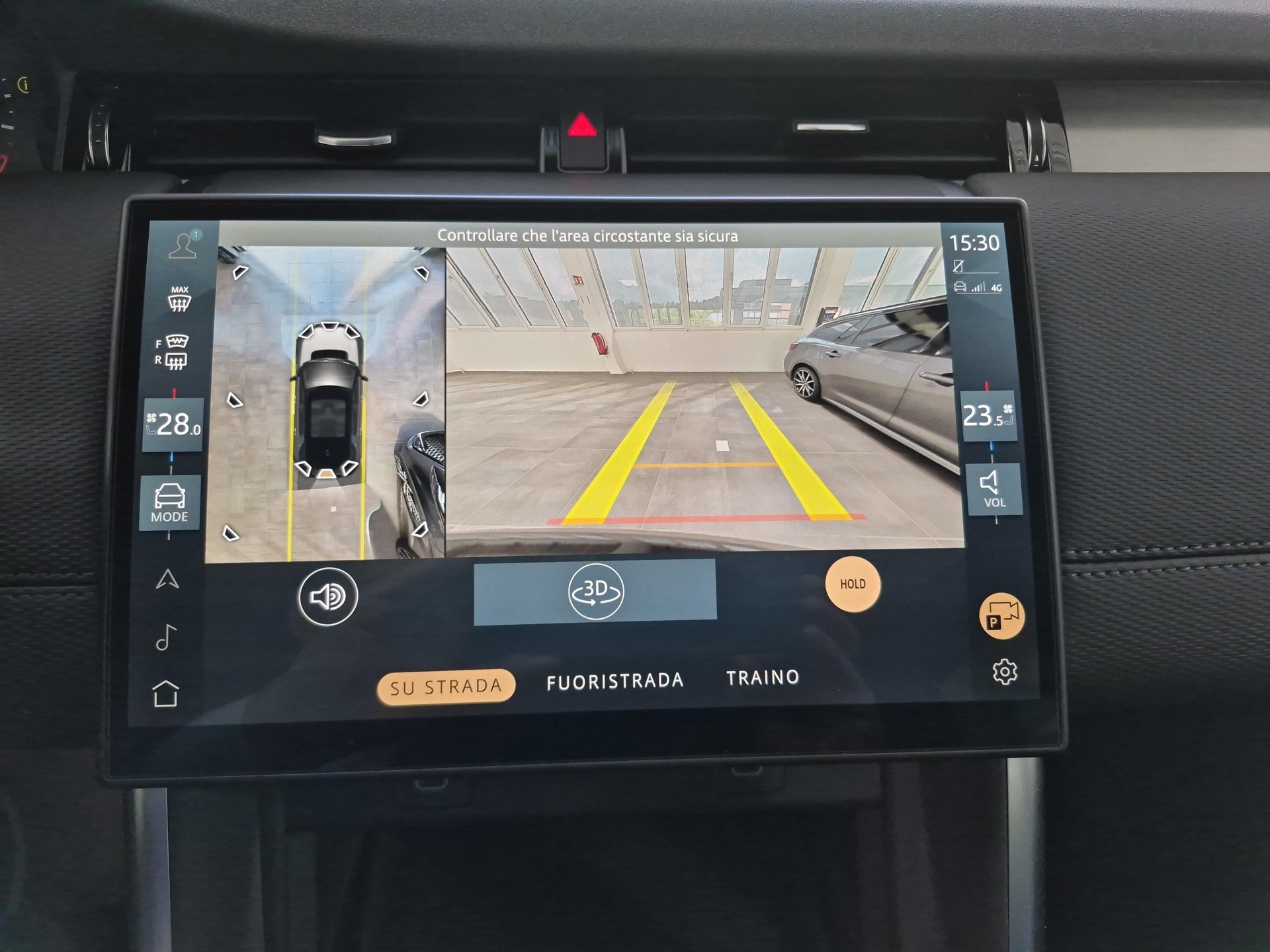 LAND ROVER Discovery Sport 1.5 T 270e Dynamic SE - Gancio traino elettrico e Ruote invernali inclusi-image-14
