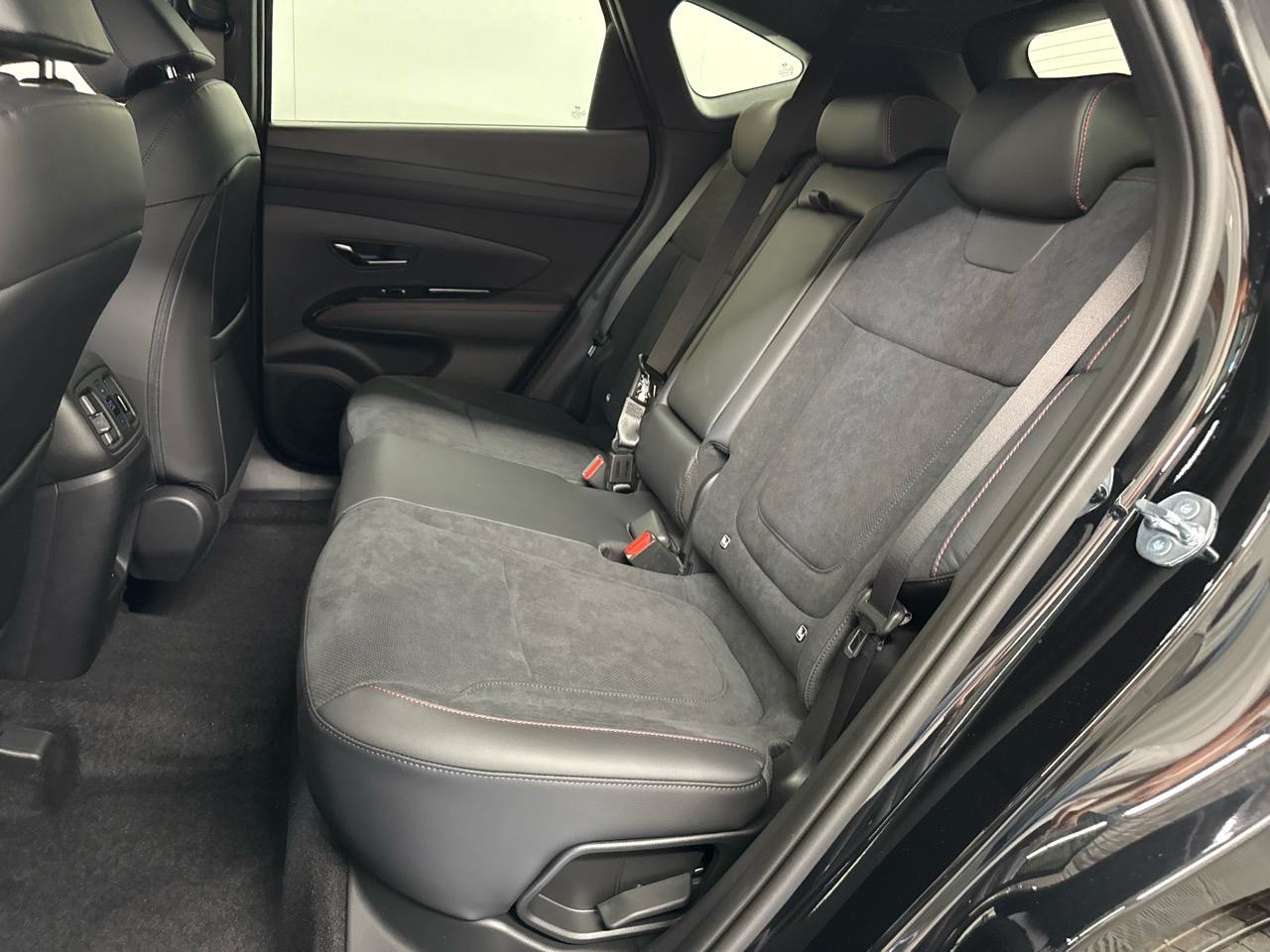 HYUNDAI Tucson 1.6 TGDI N-Line 4WD DCT-image-10