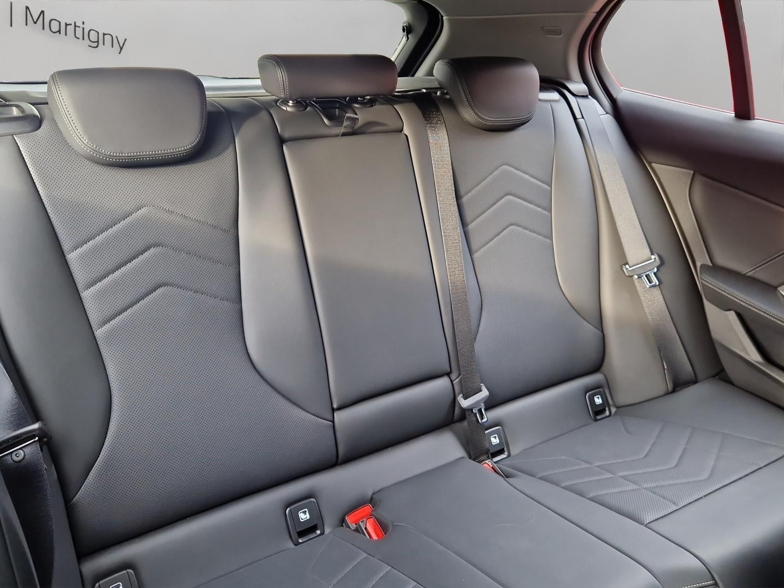 BMW 🆕 120 Steptronic (CH)-image-18