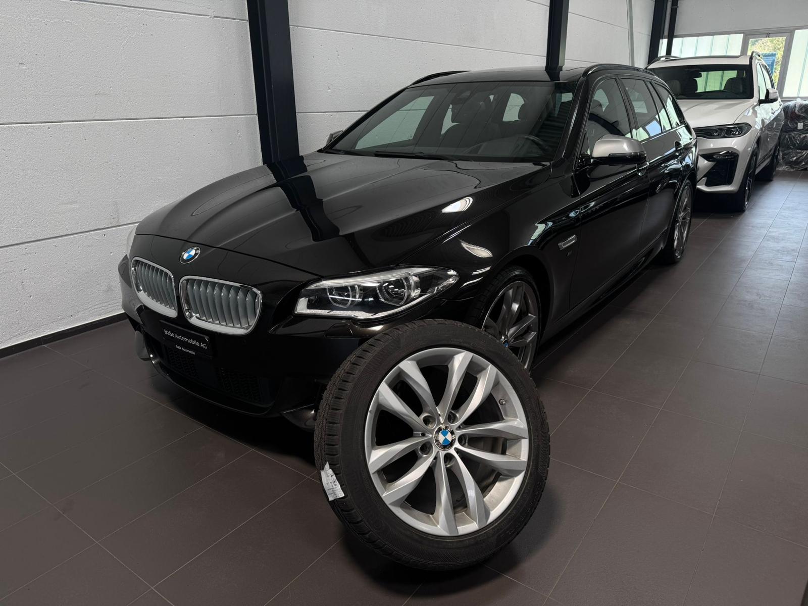 BMW M550d Touring xDrive Steptronic-image-30