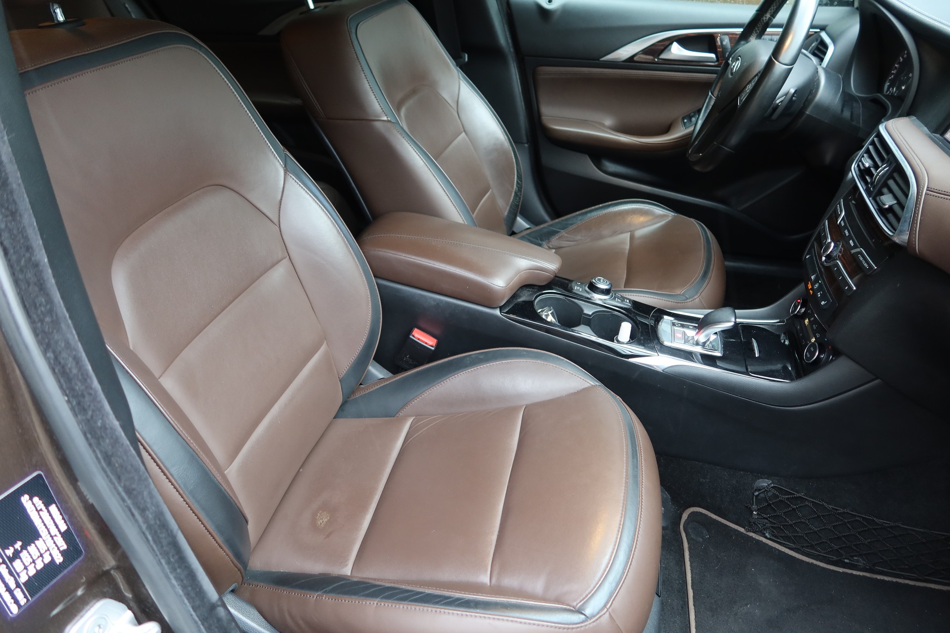 INFINITI QX30 2.2d Premi. Tech AWD-image-8