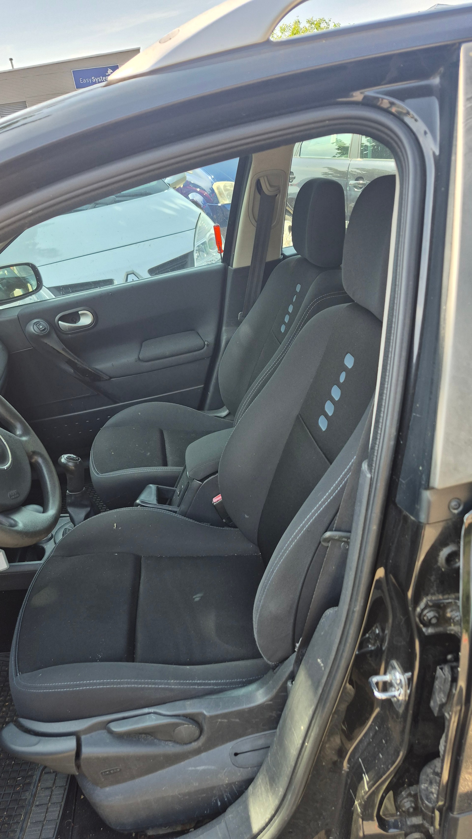 RENAULT Mégane Break 1.6 16V Expression-image-8