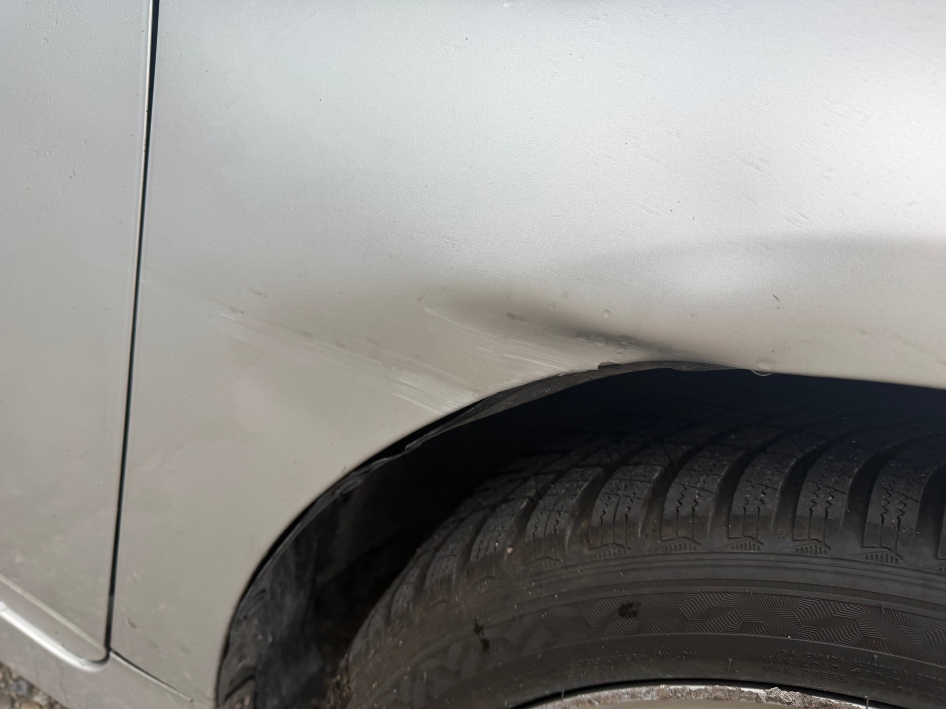 TOYOTA Prius 1.8 16V HSD Luna-image-9