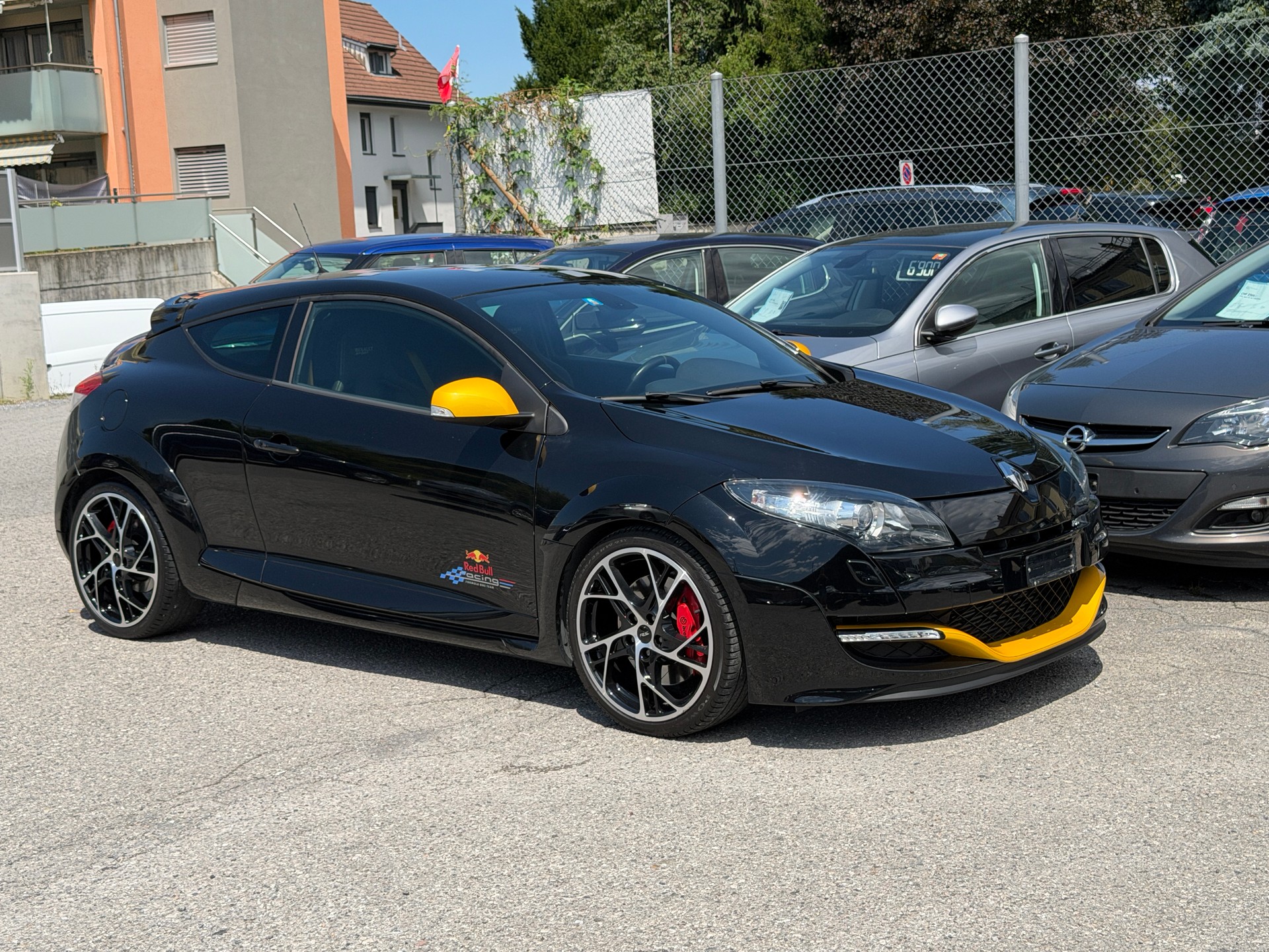 RENAULT Mégane Coupé 2.0 16V Turbo Red Bull Racing-image-2
