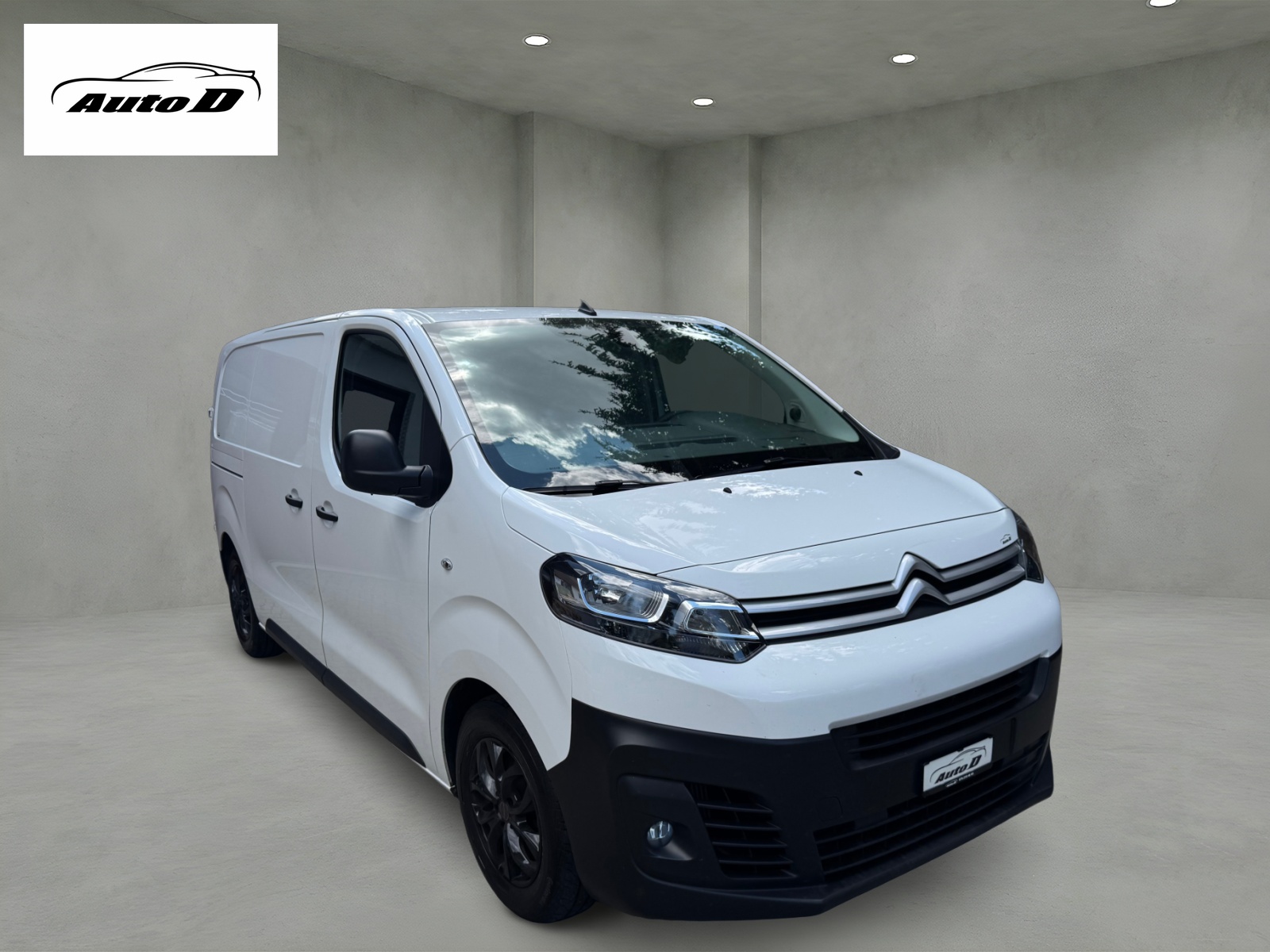 CITROEN Jumpy 1.5 BlueHDi 120 M Komfort-image-2