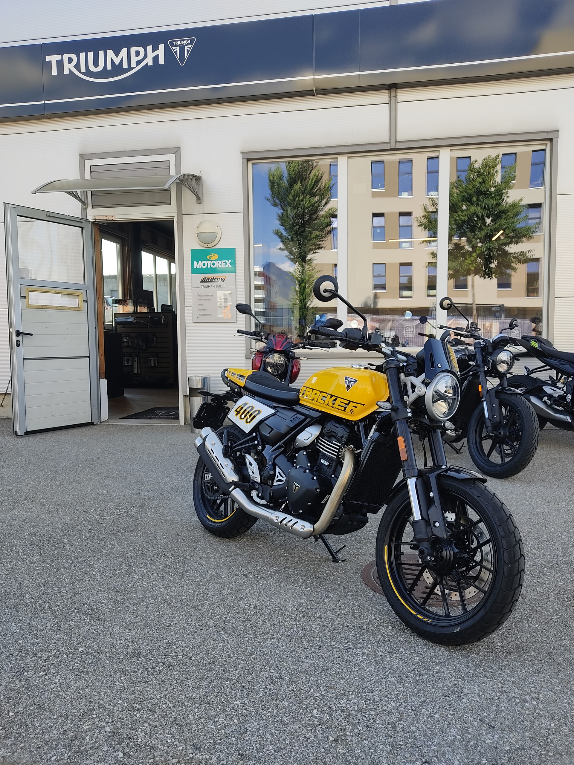 TRIUMPH TRACKER