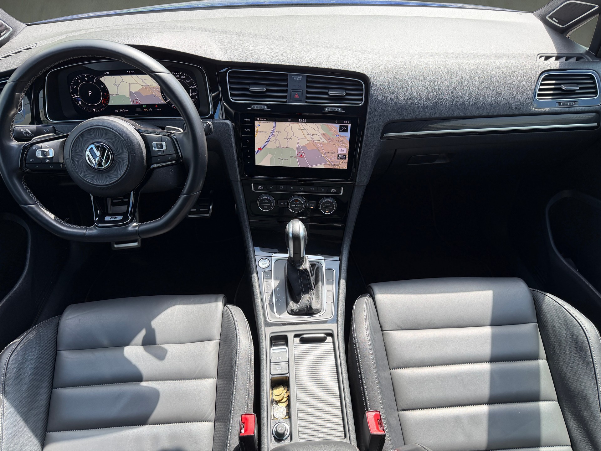 VW Golf 2.0 TSI R 4Motion DSG-image-7