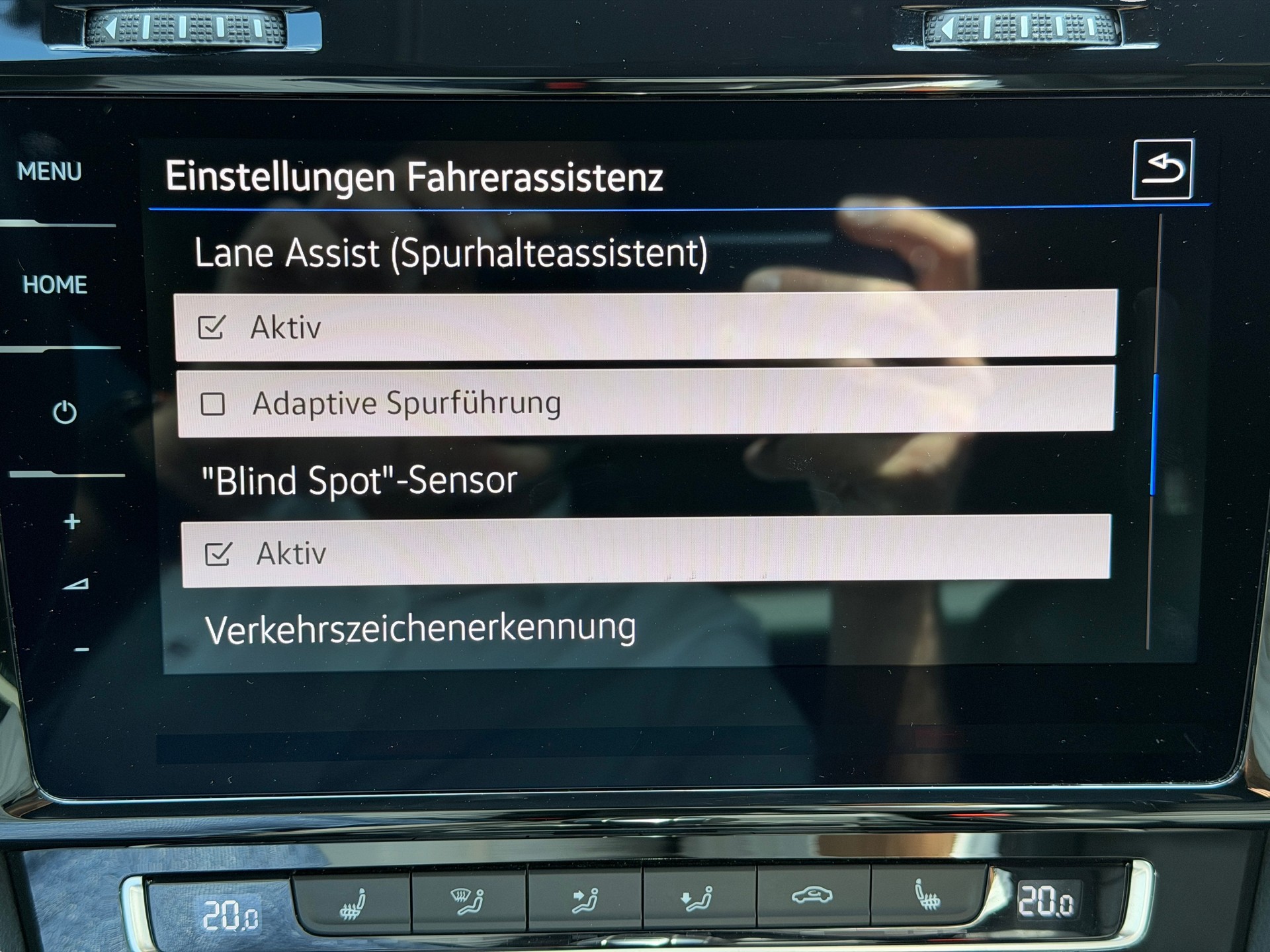 VW Golf 2.0 TSI R 4Motion DSG-image-16
