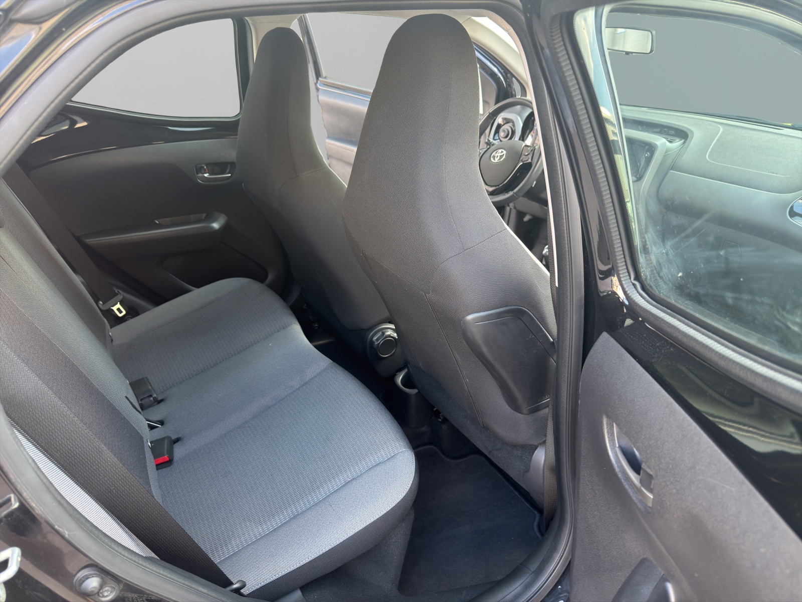 TOYOTA Aygo 1.0 VVT-i Trend-image-18