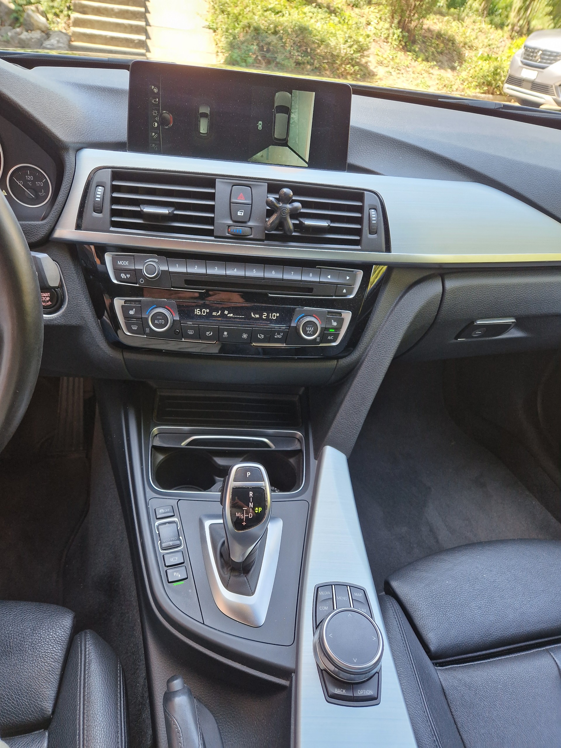 BMW 340i xDrive Touring Steptronic-image-10