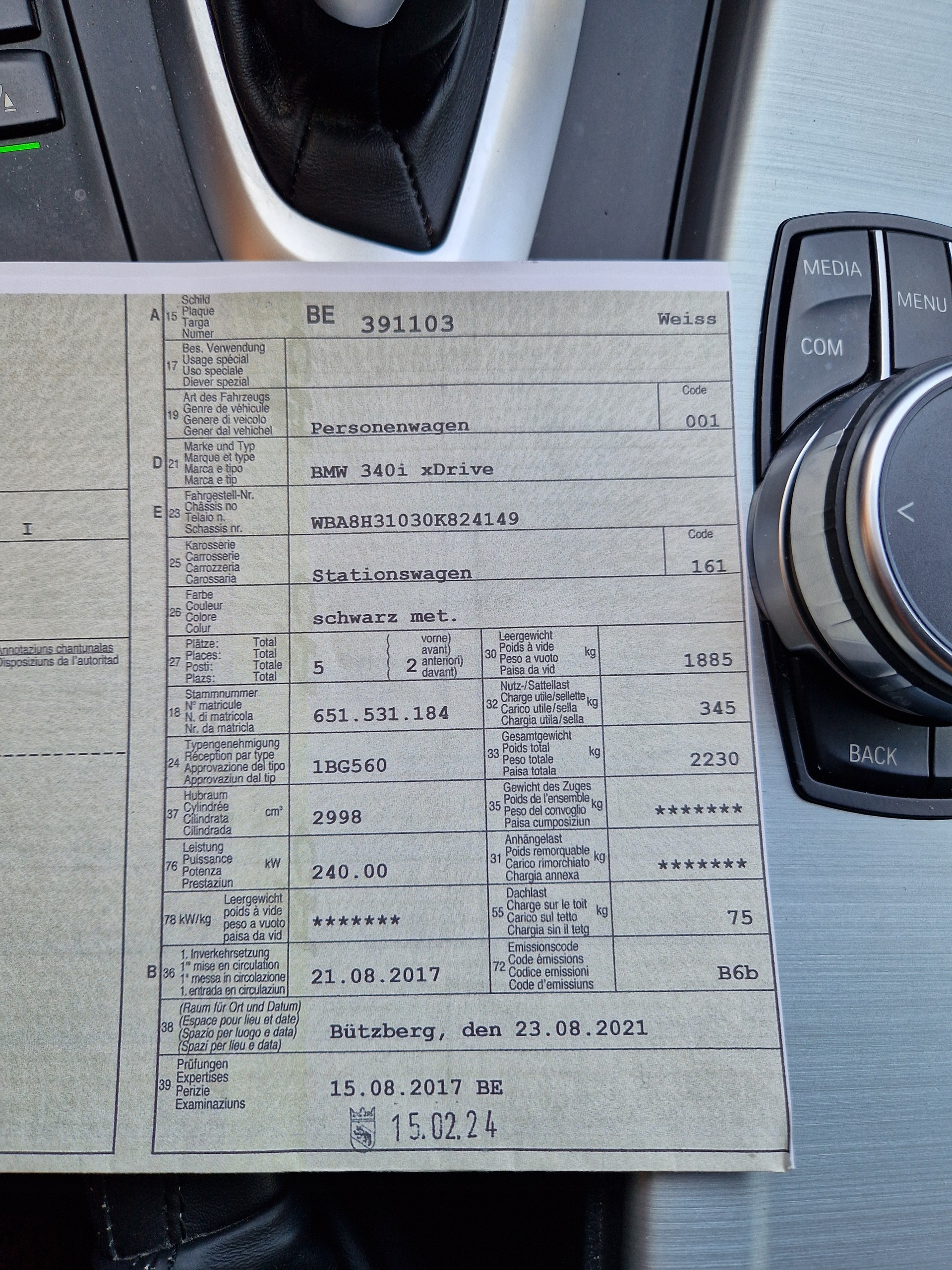 BMW 340i xDrive Touring Steptronic-image-11