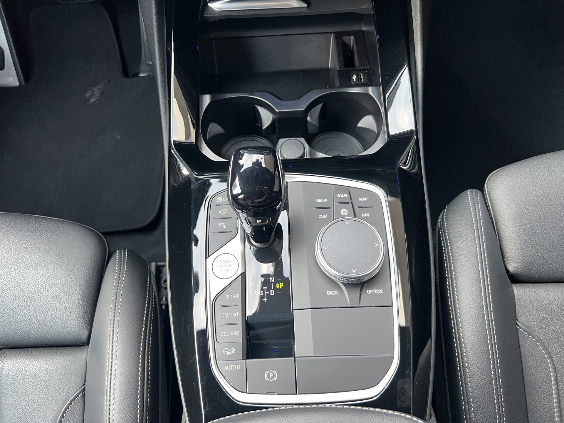 BMW X3 M40i-image-16