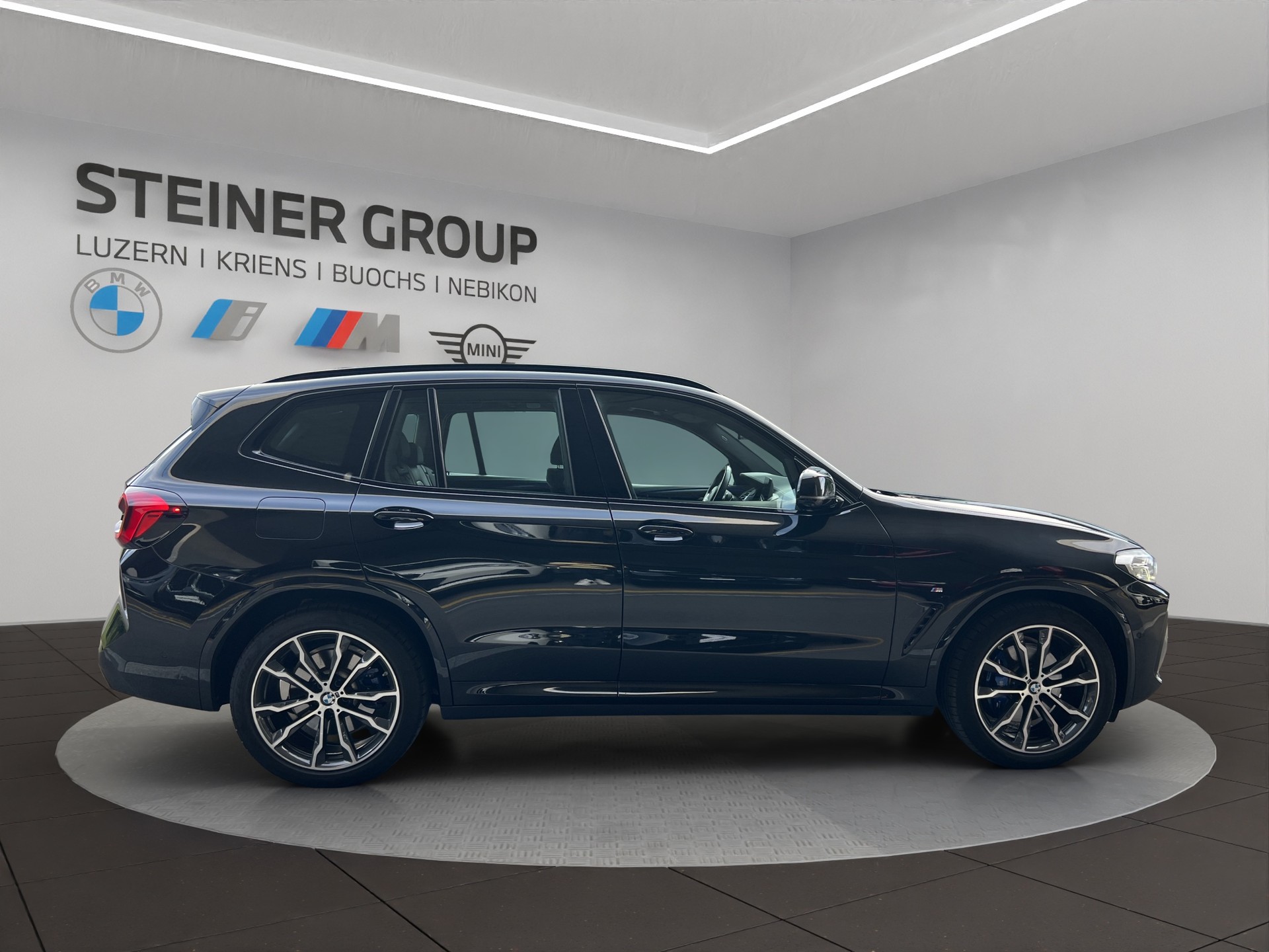 BMW X3 M40i-image-3