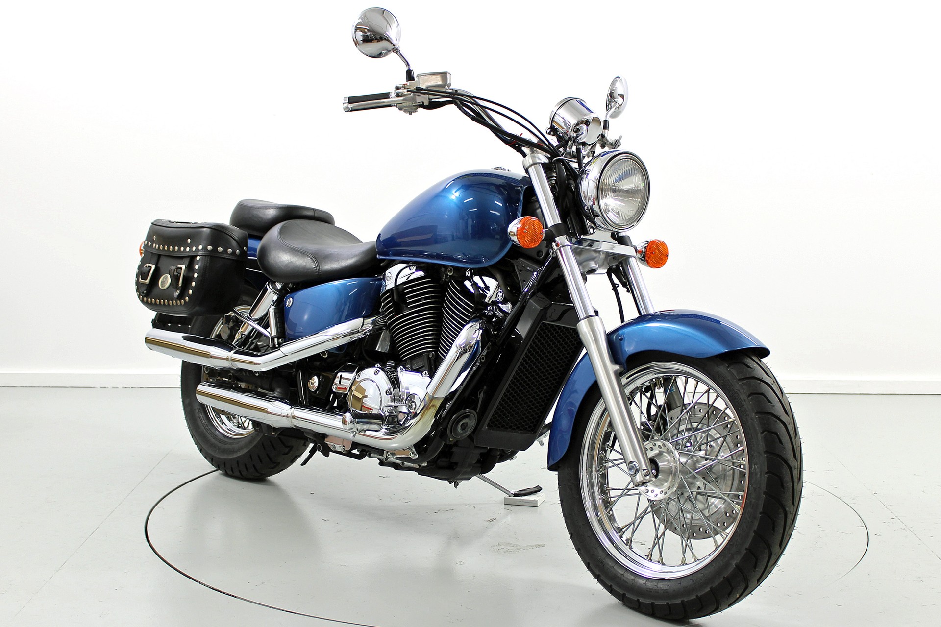 HONDA VT 1100 C2-showroom-element-1