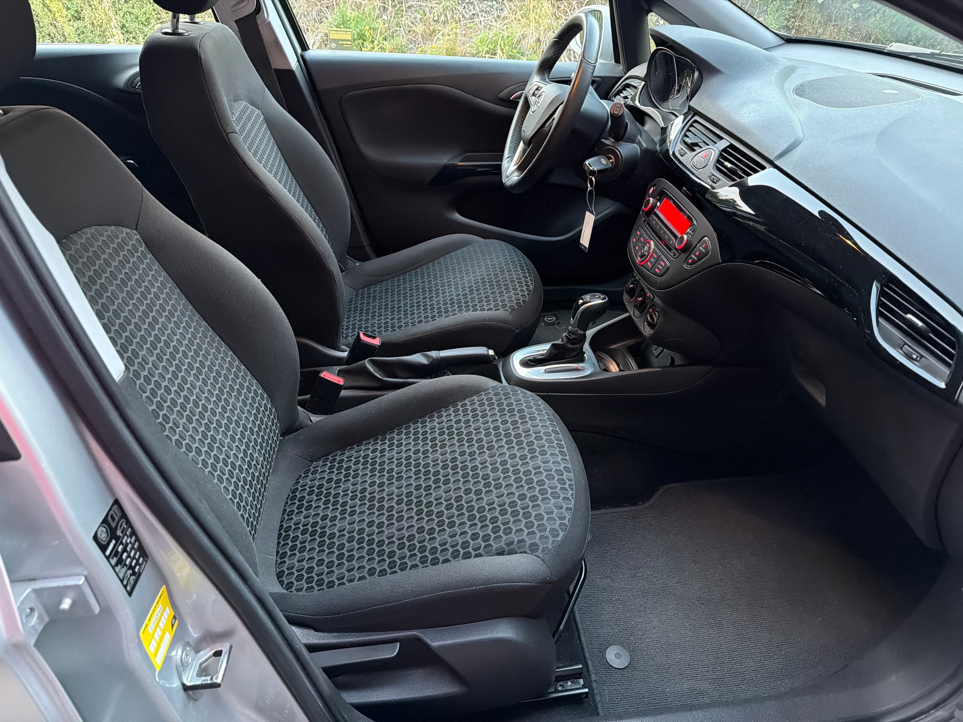 OPEL Corsa 1.4 TP Enjoy Automatic-image-9