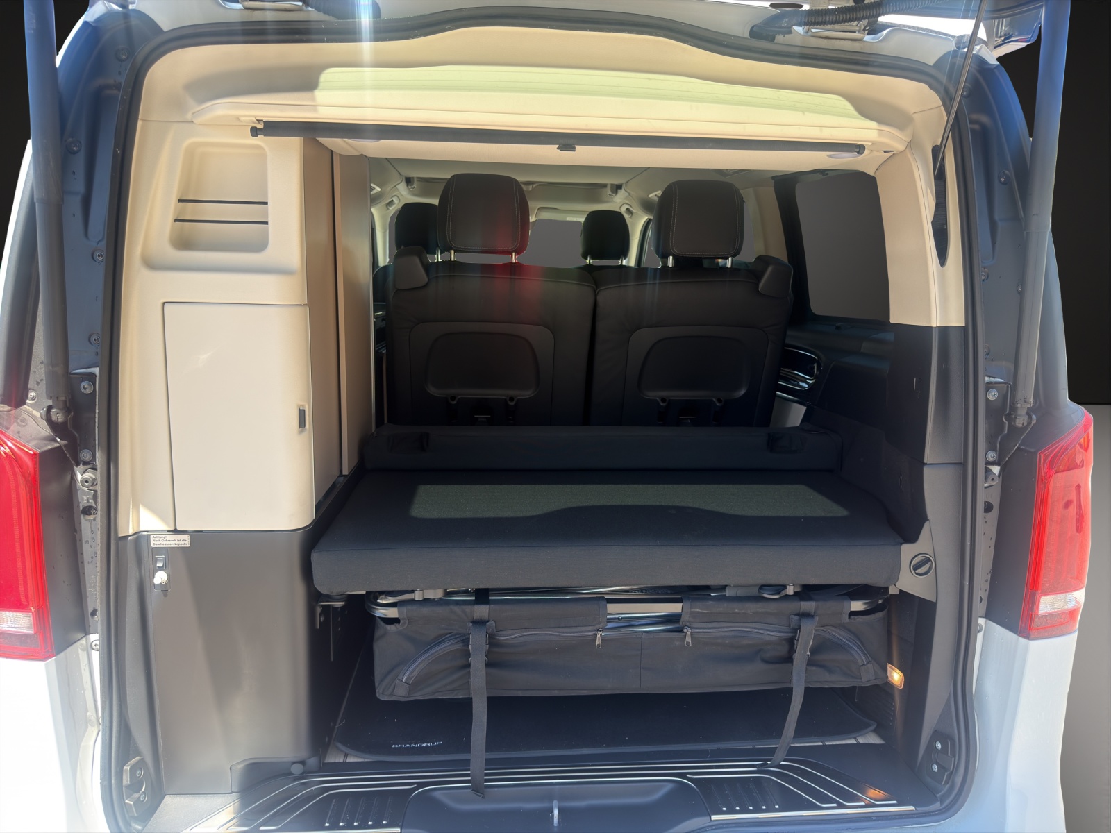 MERCEDES-BENZ Marco Polo 300 d 4M Automat-image-11