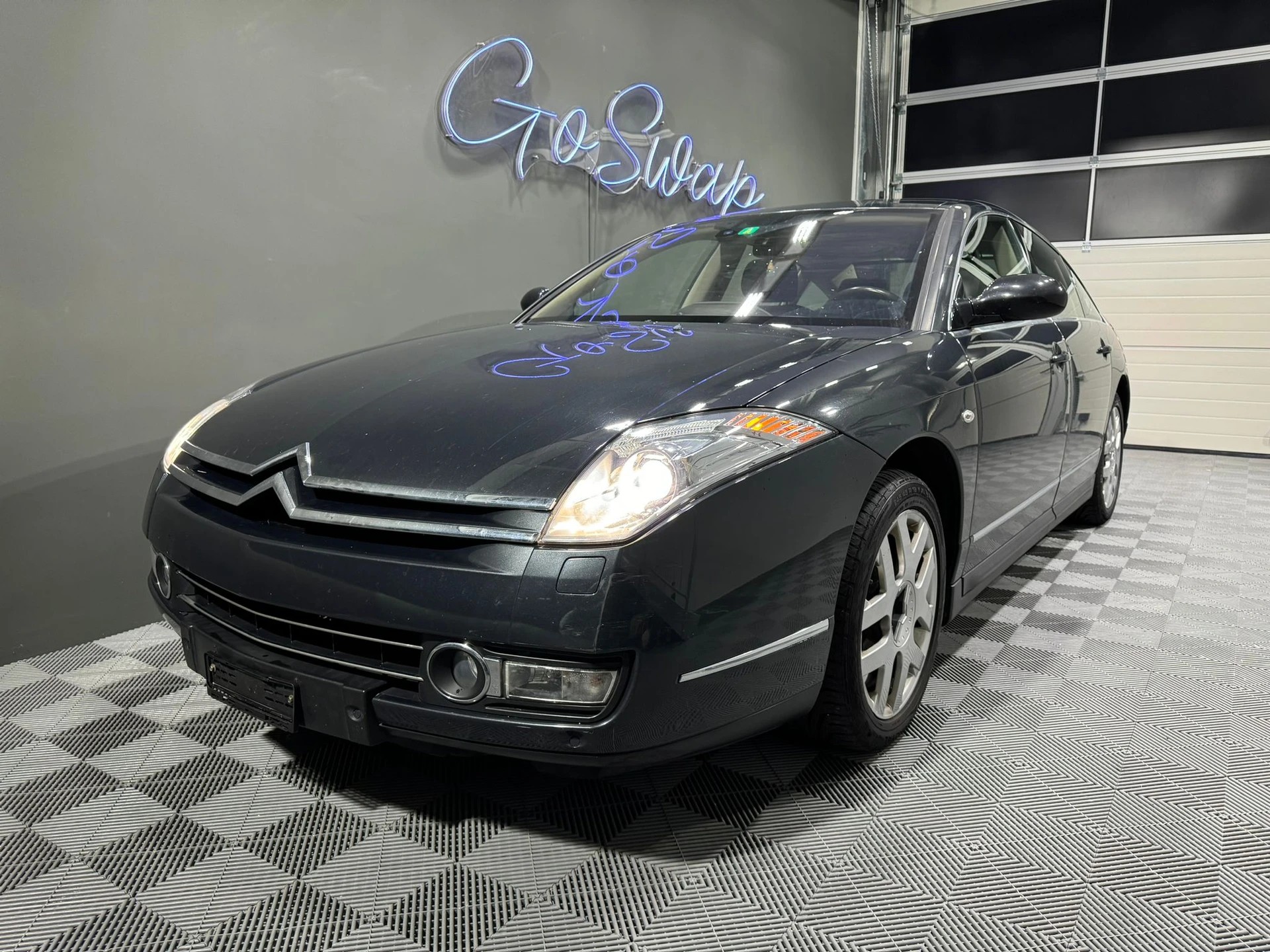 CITROEN C6 Sedan 2.7 HDi V6 Exclusive Automatic-image-6