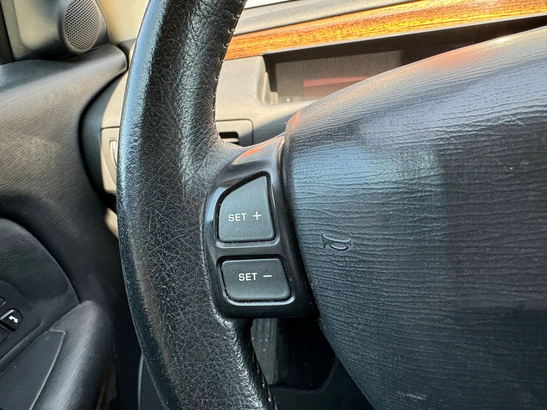 CITROEN C6 Sedan 2.7 HDi V6 Exclusive Automatic-image-15