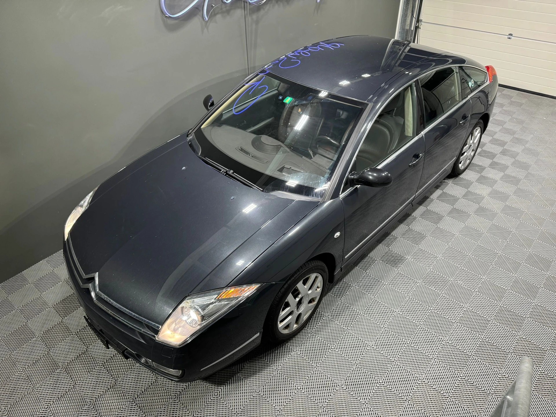 CITROEN C6 Sedan 2.7 HDi V6 Exclusive Automatic-image-5